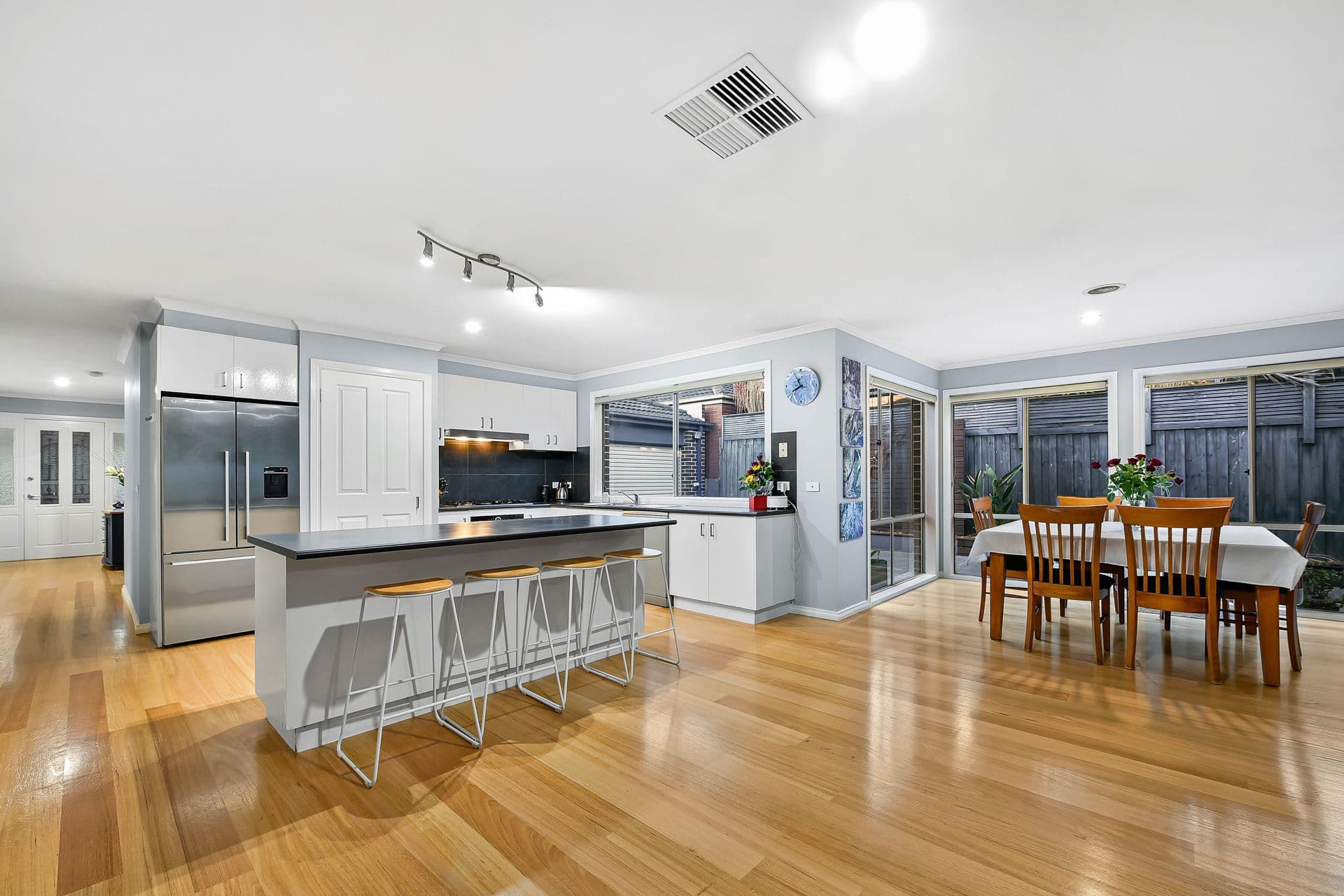 35 cunneen Crescent, Berwick VIC 3806, Berwick - Thumbnail 8
