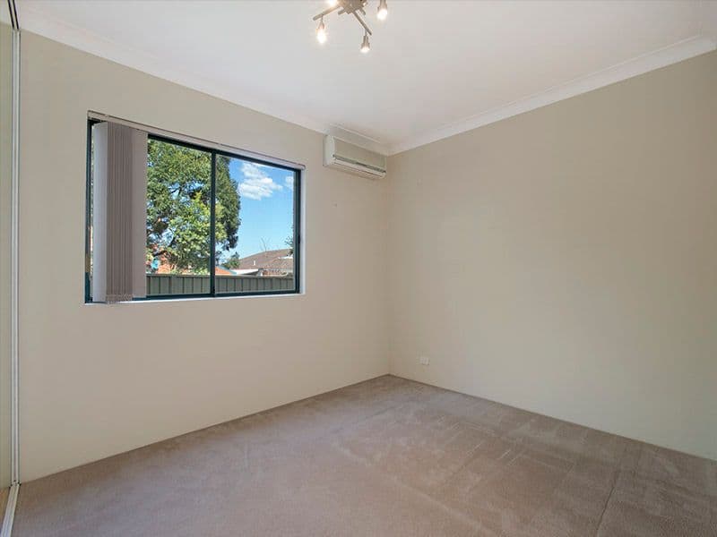 22 Merton Street, SUTHERLAND NSW 2232, Sutherland - Thumbnail 5