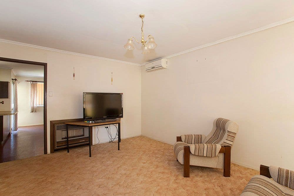 26 Doncaster Street, Newtown QLD 4350, Newtown - Thumbnail 2