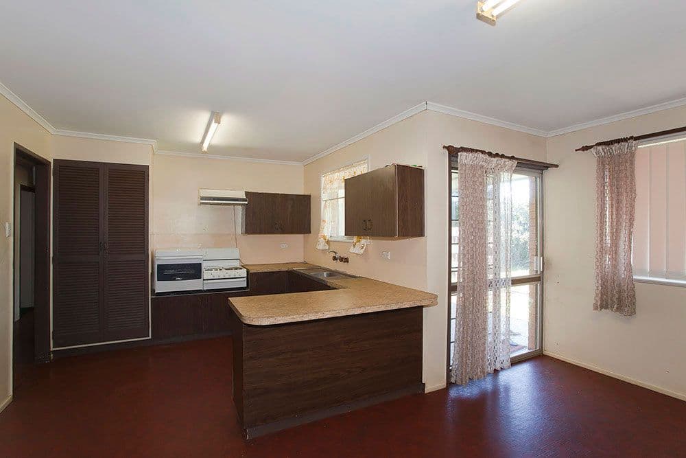 26 Doncaster Street, Newtown QLD 4350, Newtown - Thumbnail 3