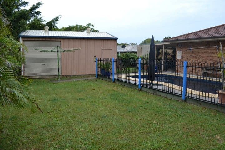 26 Clarance Drive, NEW AUCKLAND QLD 4680, New Auckland - Thumbnail 8