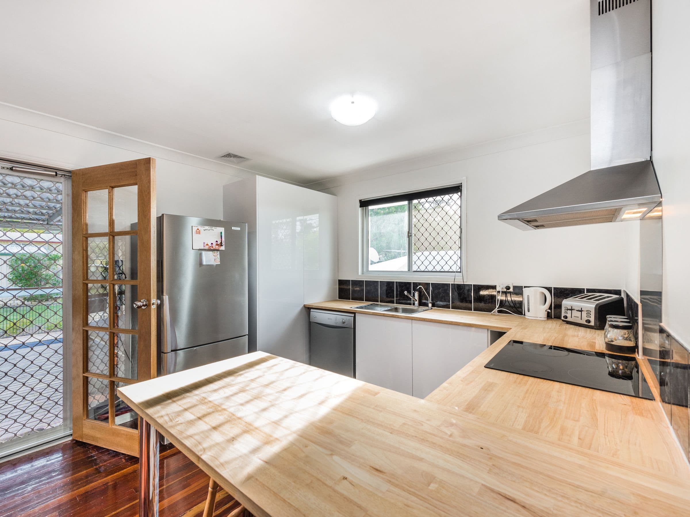 34 Tweedvale Street, Beenleigh QLD 4207, Beenleigh - Thumbnail 8