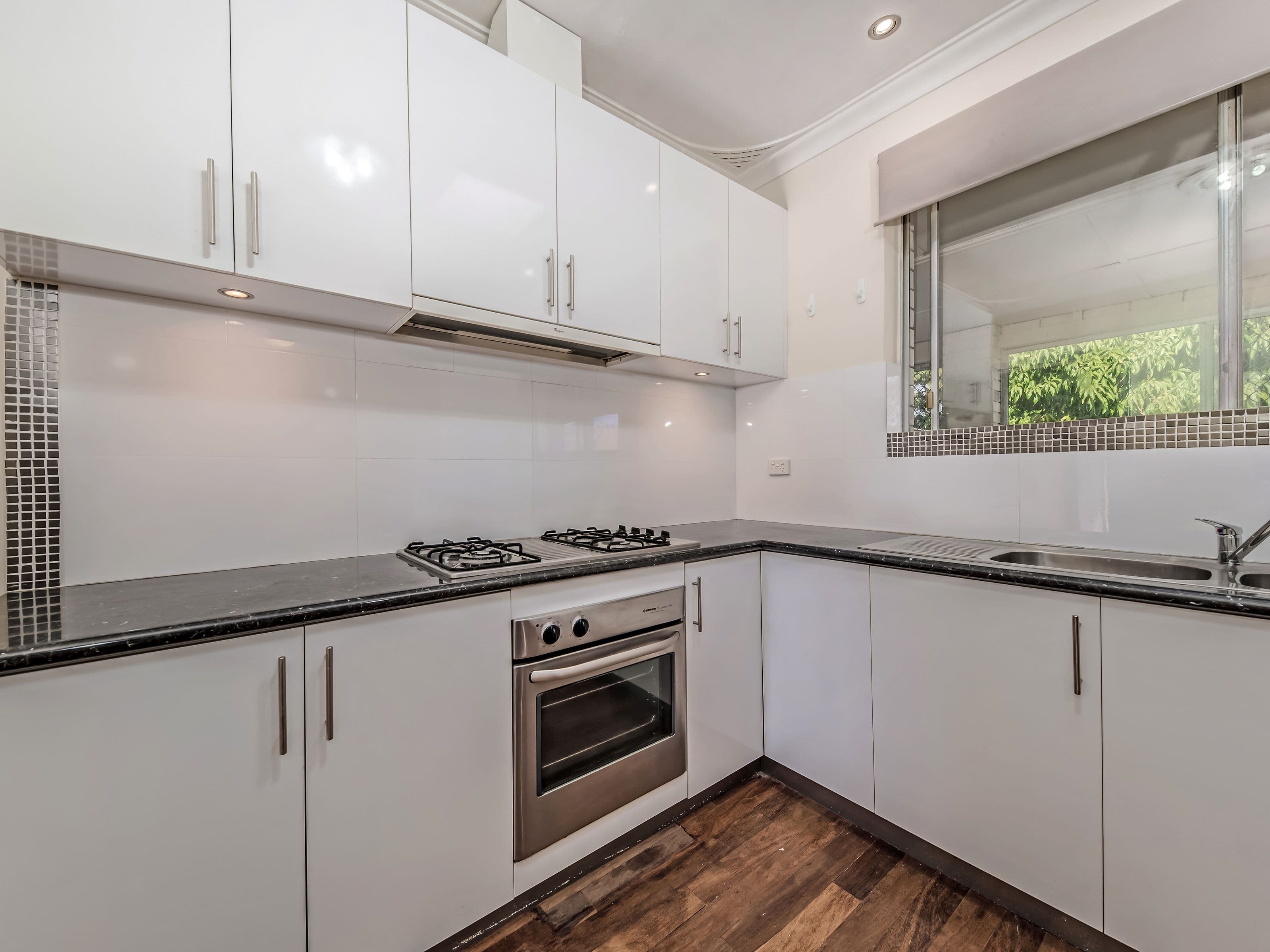 16 Grinstead Way, Balga WA 6061, Balga - Thumbnail 8