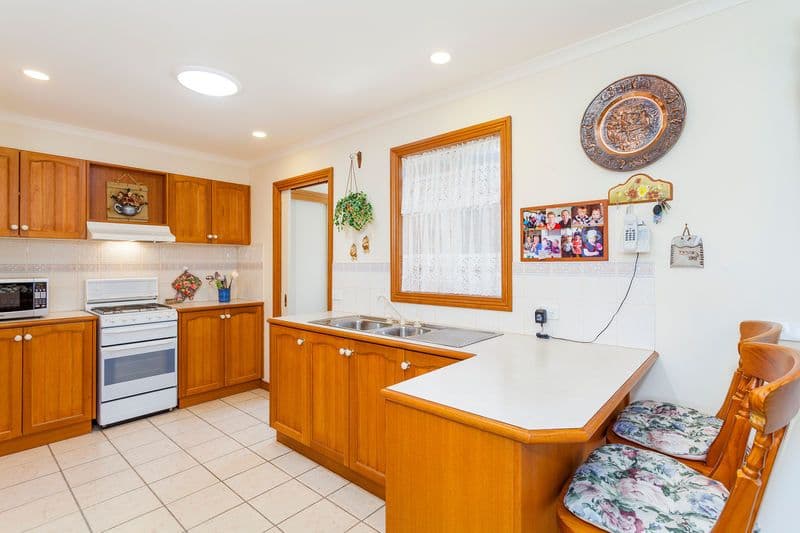 2 Banksia Place, GROVEDALE VIC 3216, Grovedale - Thumbnail 4