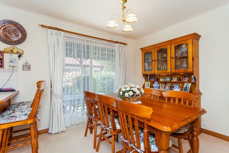 2 Banksia Place, GROVEDALE VIC 3216, Grovedale - Thumbnail 5