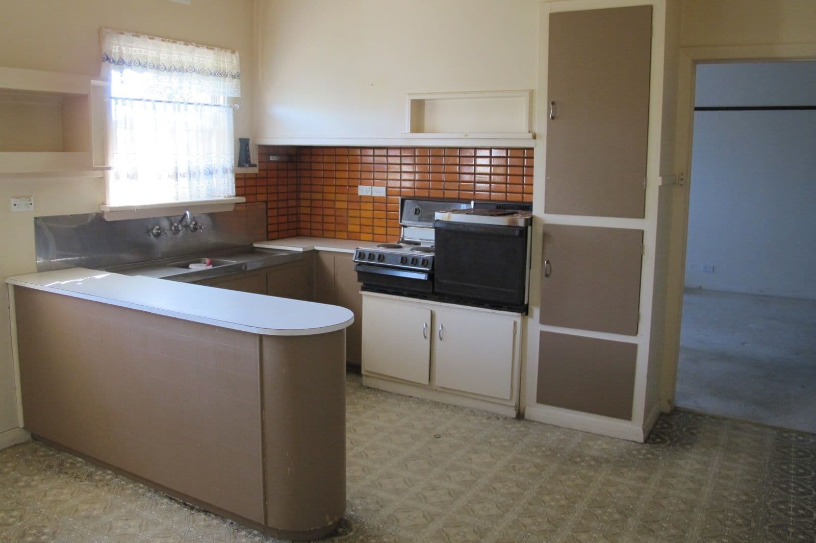 61 Coleraine Road, Hamilton VIC 3300, Hamilton - Thumbnail 7