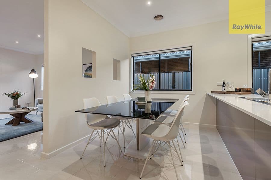 273 Waterview Boulevard, Craigieburn VIC 3064, Craigieburn - Thumbnail 4