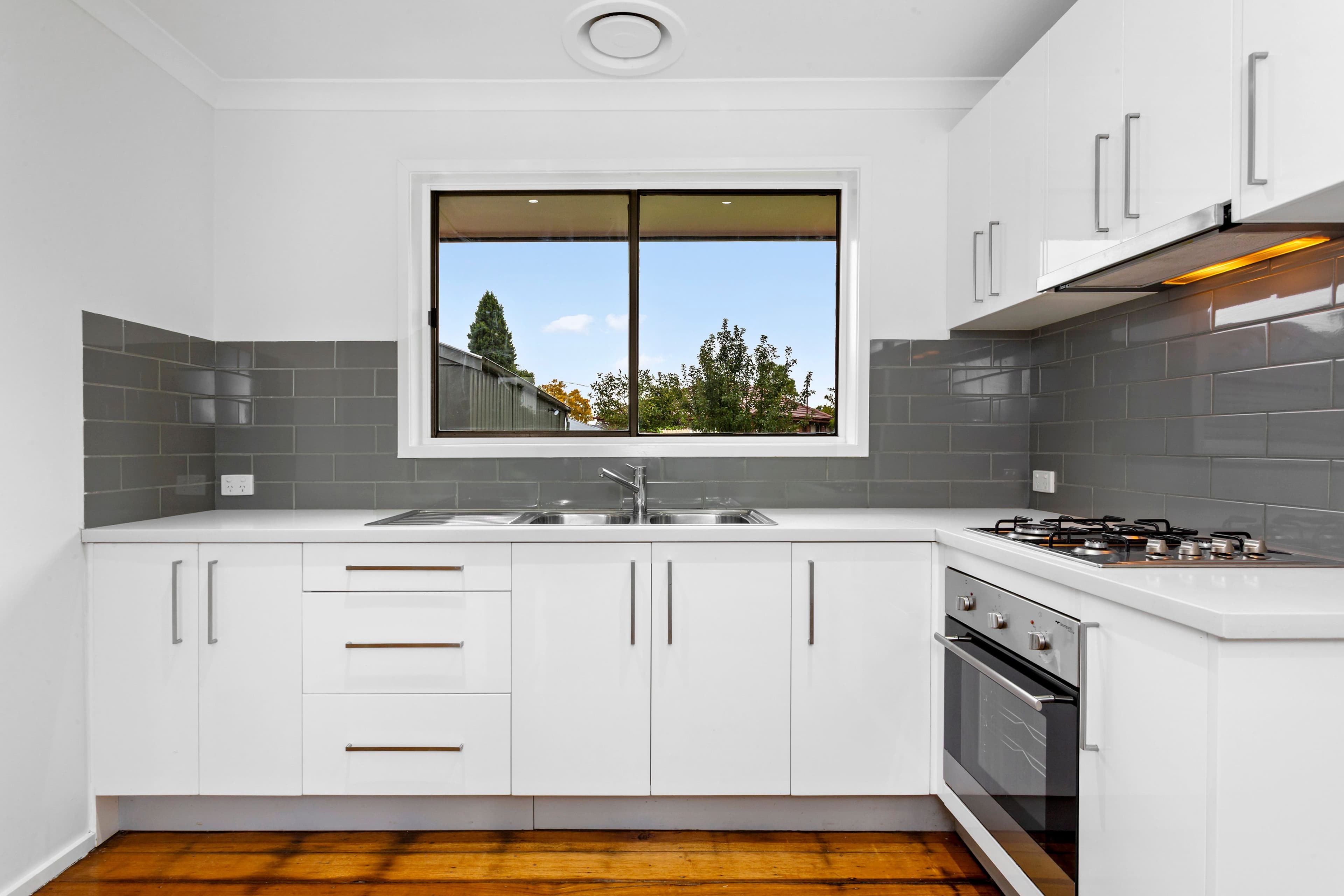105 Gardenia Road, Lalor VIC 3075, Lalor - Thumbnail 4