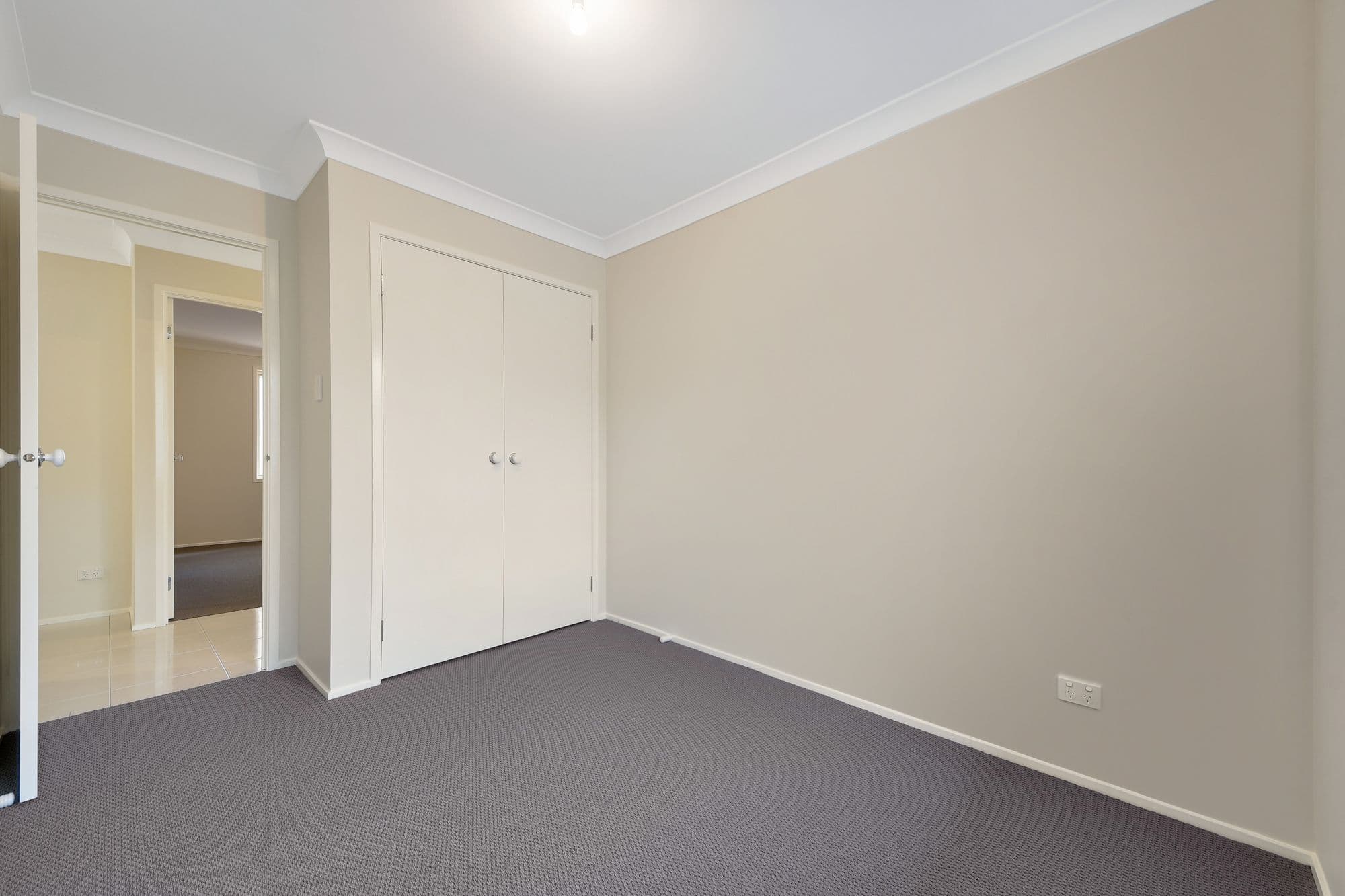 29 Greenhood Crescent, Denham Court - Thumbnail 7