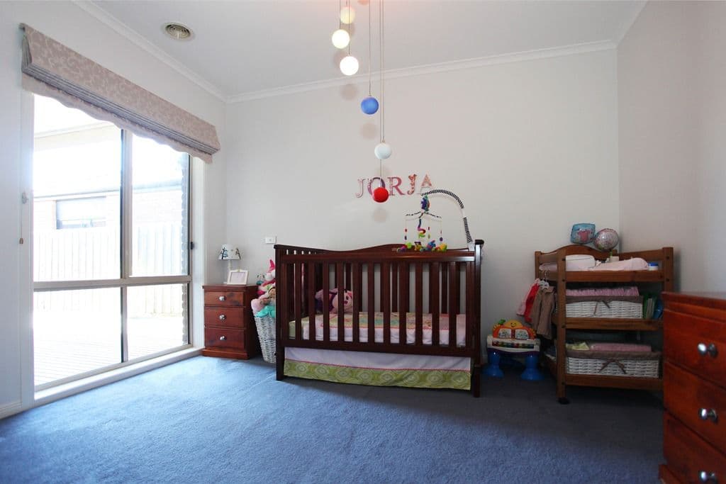 12 McCauley Street, POINT COOK VIC 3030, Point Cook - Thumbnail 6