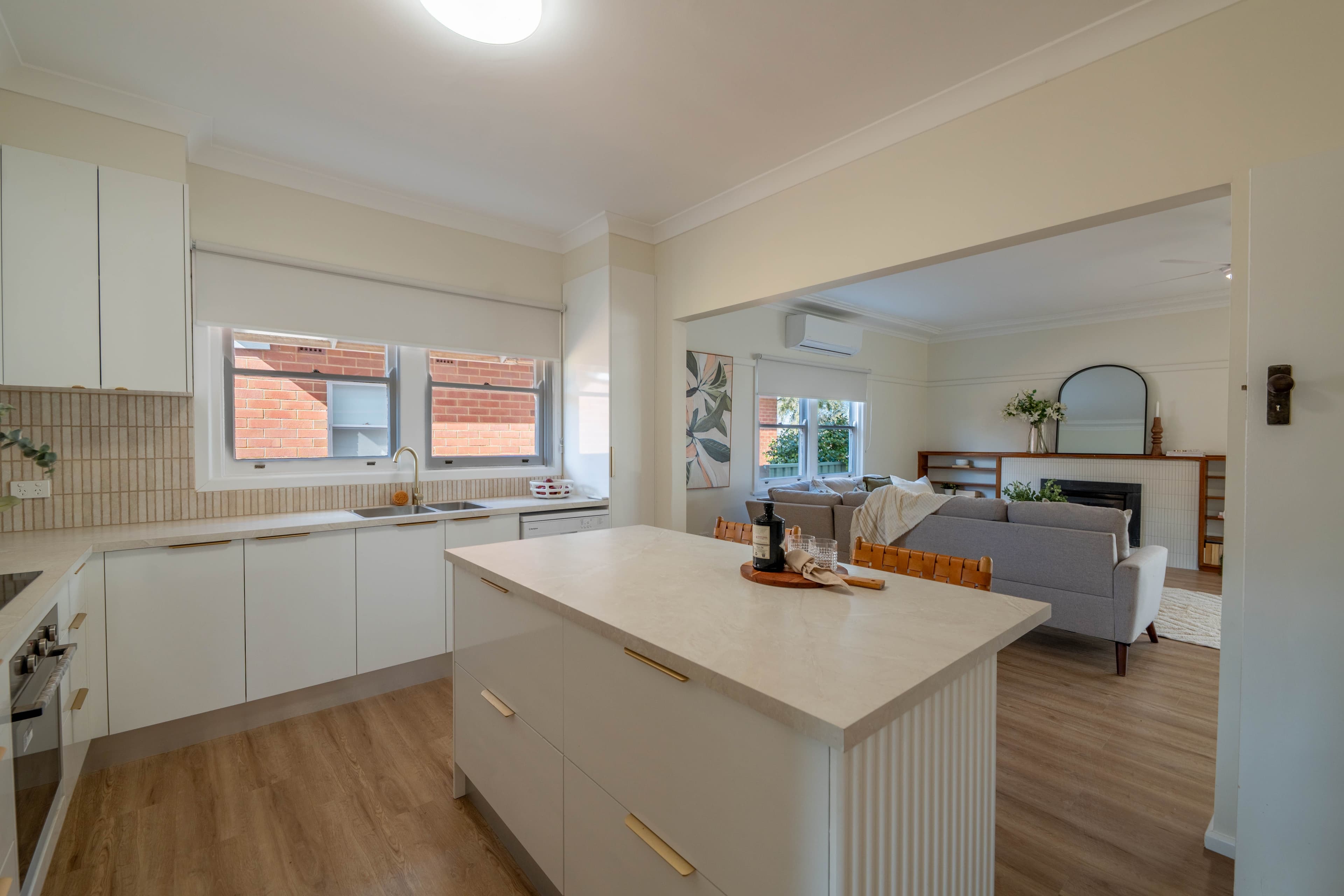 8 Captain Wilson Avenue, Parkes NSW 2870, Parkes - Thumbnail 5