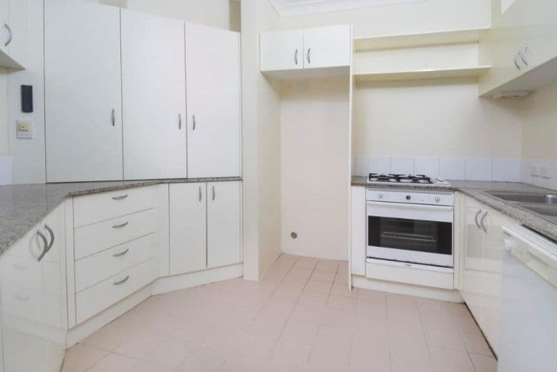 1 Bailey Street, WESTMEAD NSW 2145, Westmead - Thumbnail 2