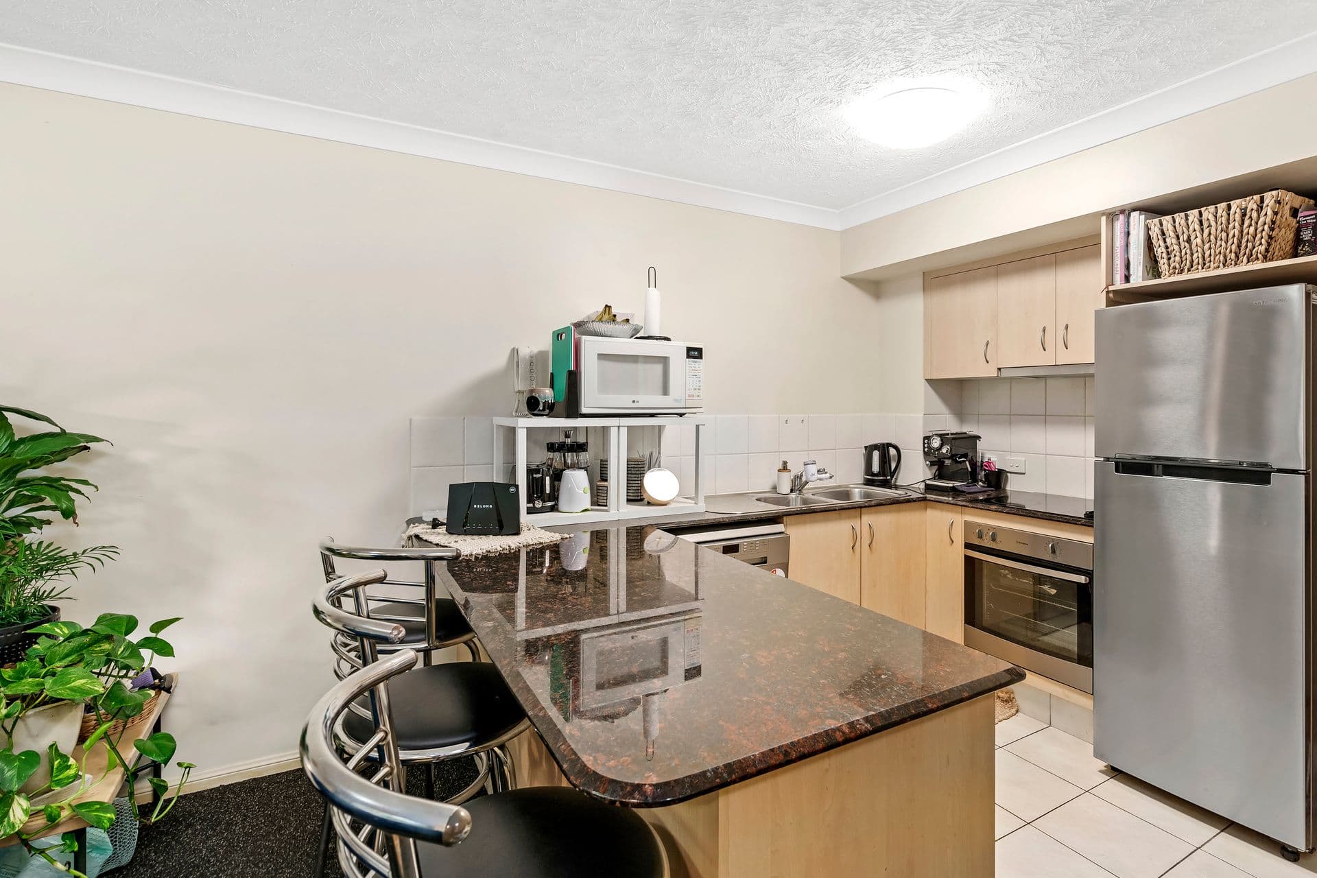 61 North Street, Southport QLD 4215, Southport - Thumbnail 2