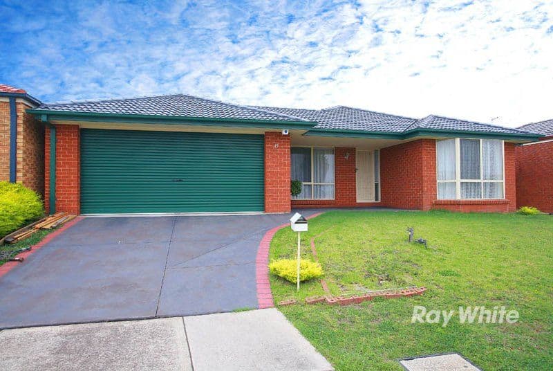 19 Nyarrin Place, CRANBOURNE VIC 3977, Cranbourne West - Image 1