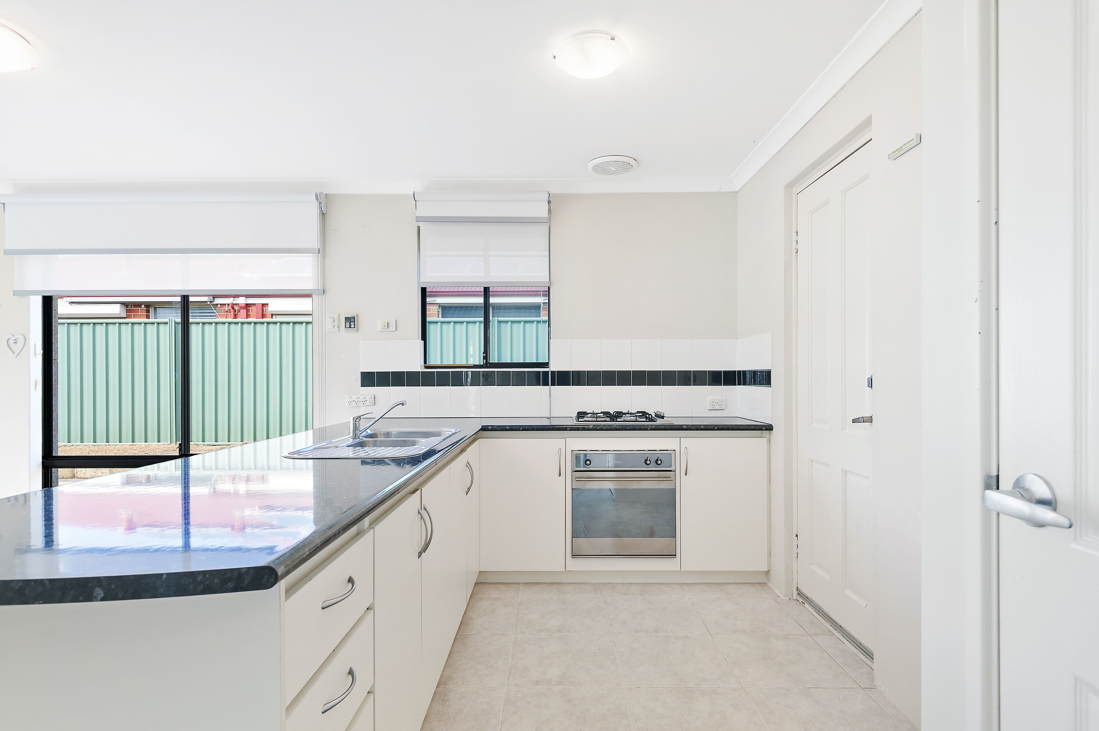 24 Excalibur Chase, Wattle Grove WA 6107, Wattle Grove - Thumbnail 2