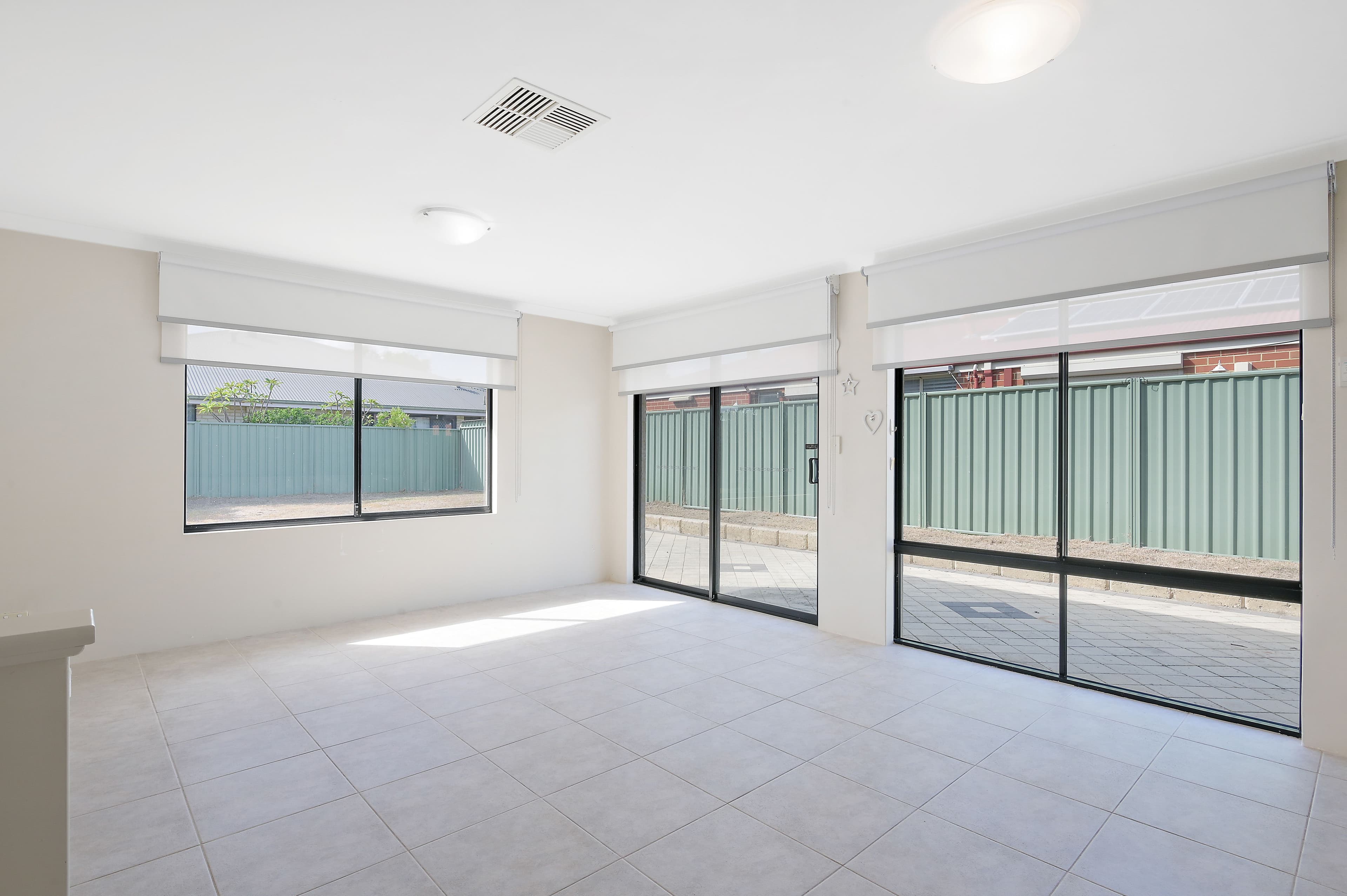 24 Excalibur Chase, Wattle Grove WA 6107, Wattle Grove - Thumbnail 8