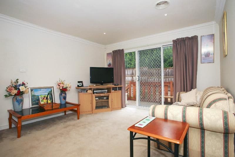 35 Kent Avenue, CROYDON VIC 3136, Croydon - Thumbnail 2