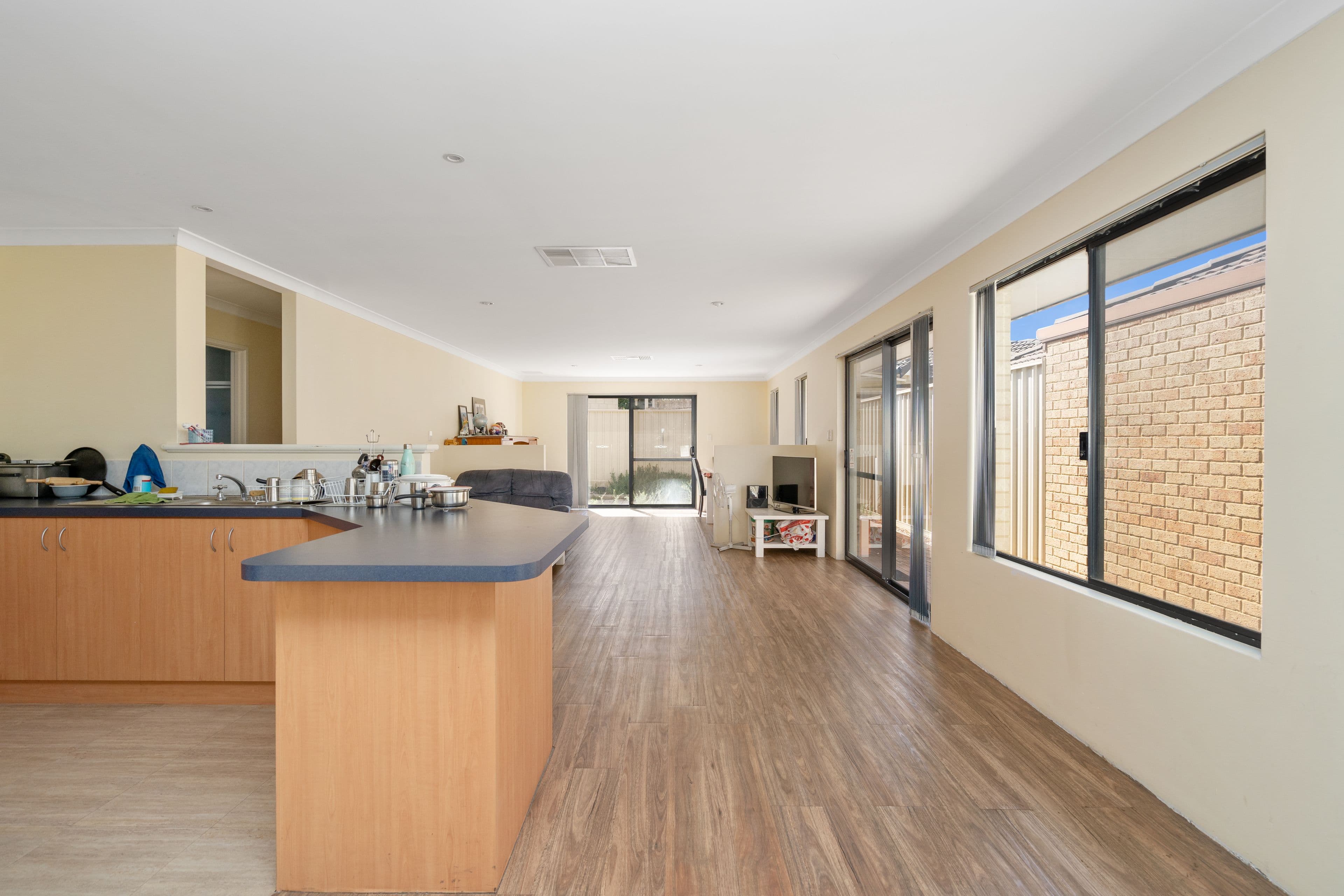 8 Hove Court, Lynwood WA 6147, Lynwood - Image 1