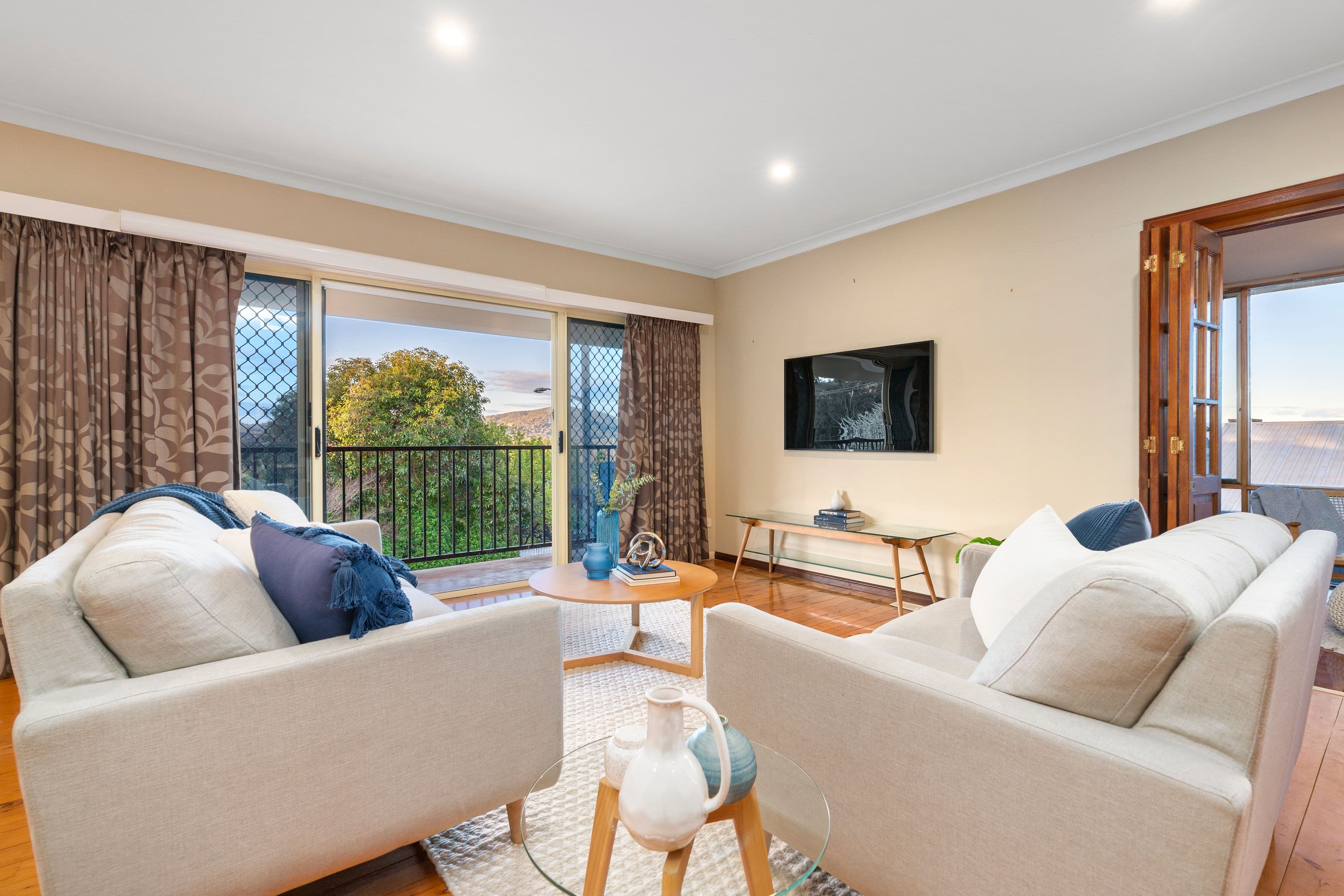 415 Halehaven Crescent, Lavington NSW 2641, Lavington - Thumbnail 2