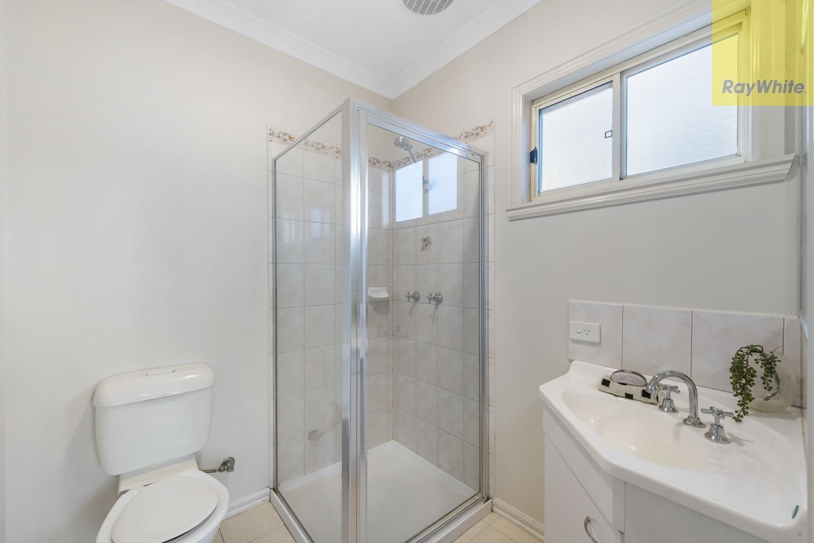 1 Kings Domain, Caroline Springs VIC 3023, Caroline Springs - Thumbnail 8
