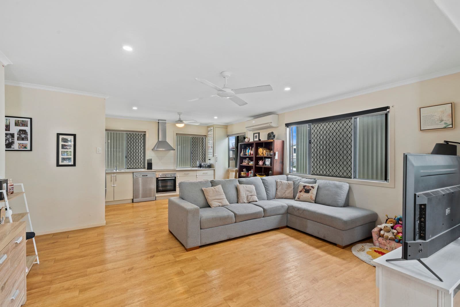 27 Scouse Street, Acacia Ridge QLD 4110, Acacia Ridge - Thumbnail 6