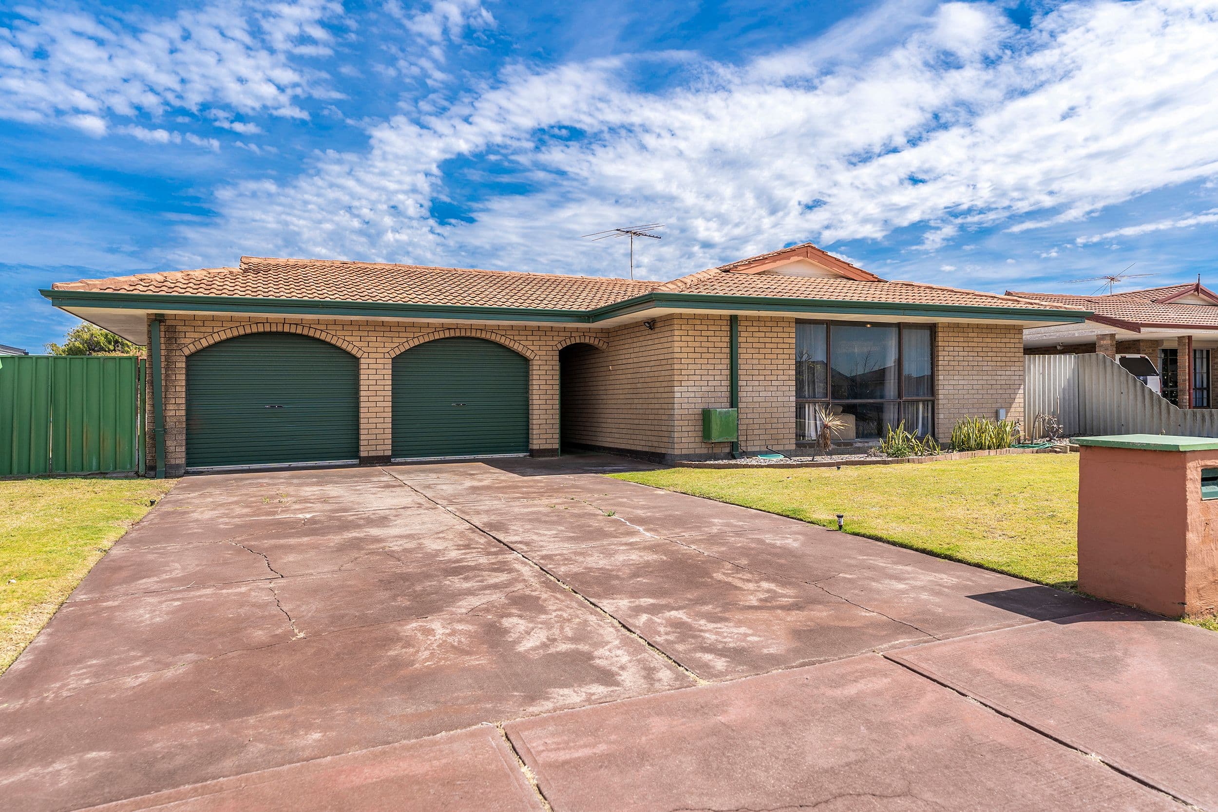 13 Rand Avenue, Waikiki WA 6169, Waikiki - Thumbnail 3