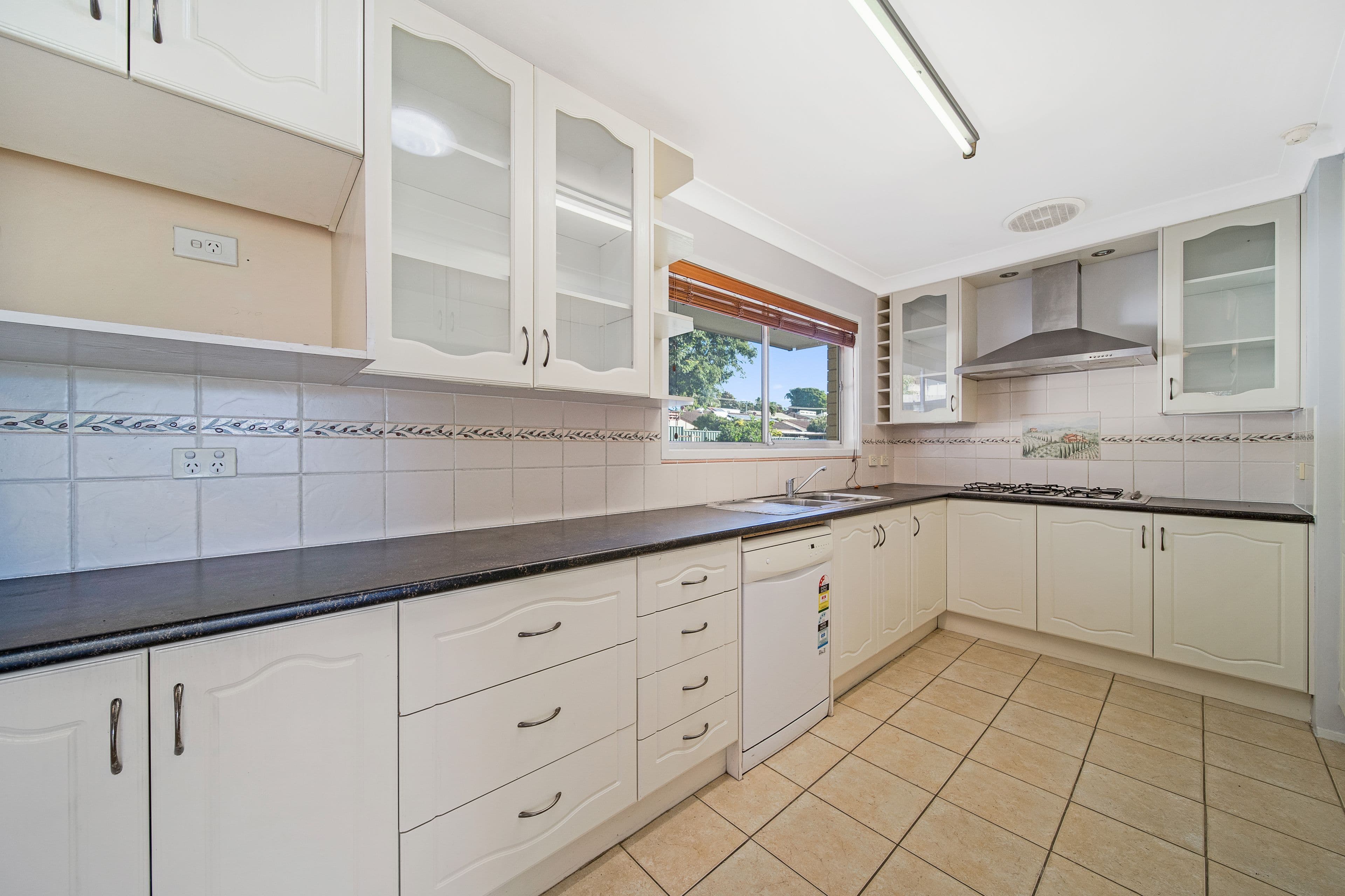 4 Sunset Street, Rochedale South QLD 4123, Rochedale South - Thumbnail 5