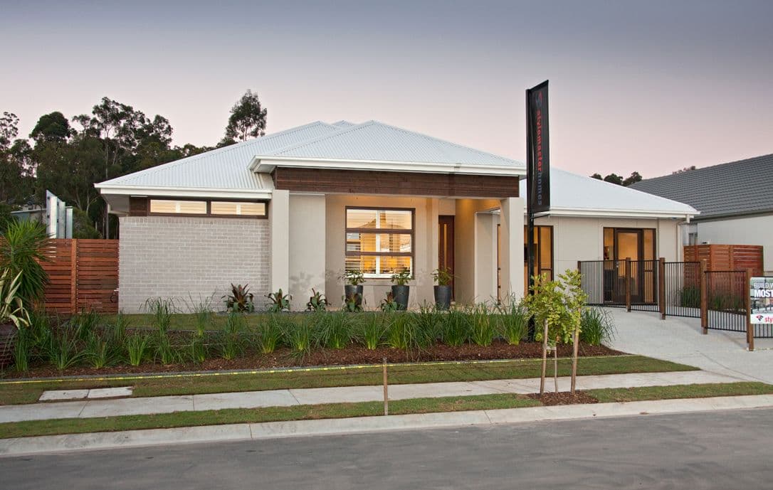 10 Valentine Circuit, AUGUSTINE HEIGHTS QLD 4300, Augustine Heights - Thumbnail 2