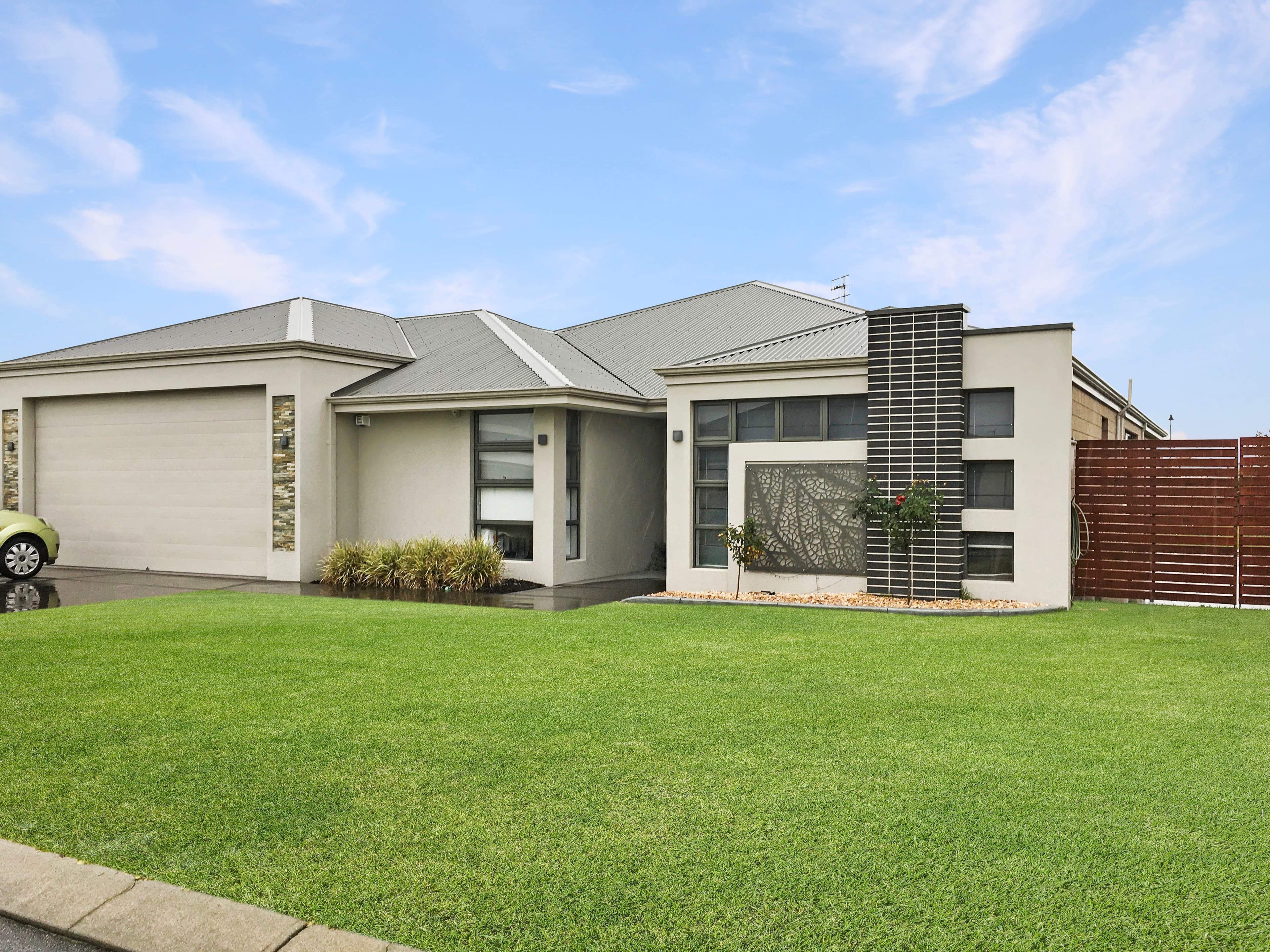 8 Littleheart Place, McKail WA 6330, McKail - Image 1