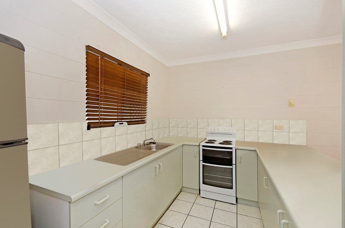 3 Anderson Street, RAILWAY ESTATE QLD 4810, Railway Estate - Thumbnail 4