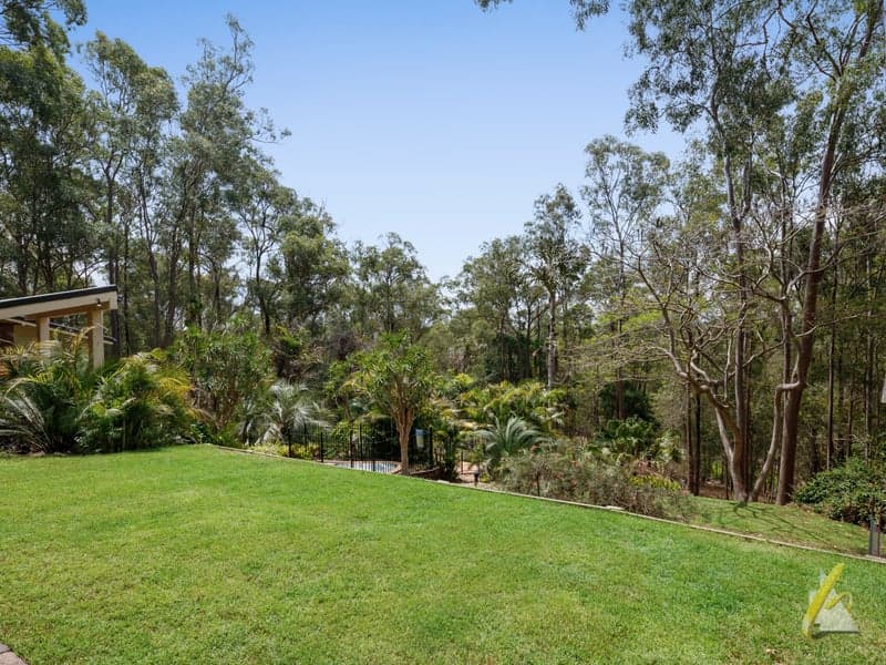 569 Grandview Road,  Pullenvale, Pullenvale - Thumbnail 3