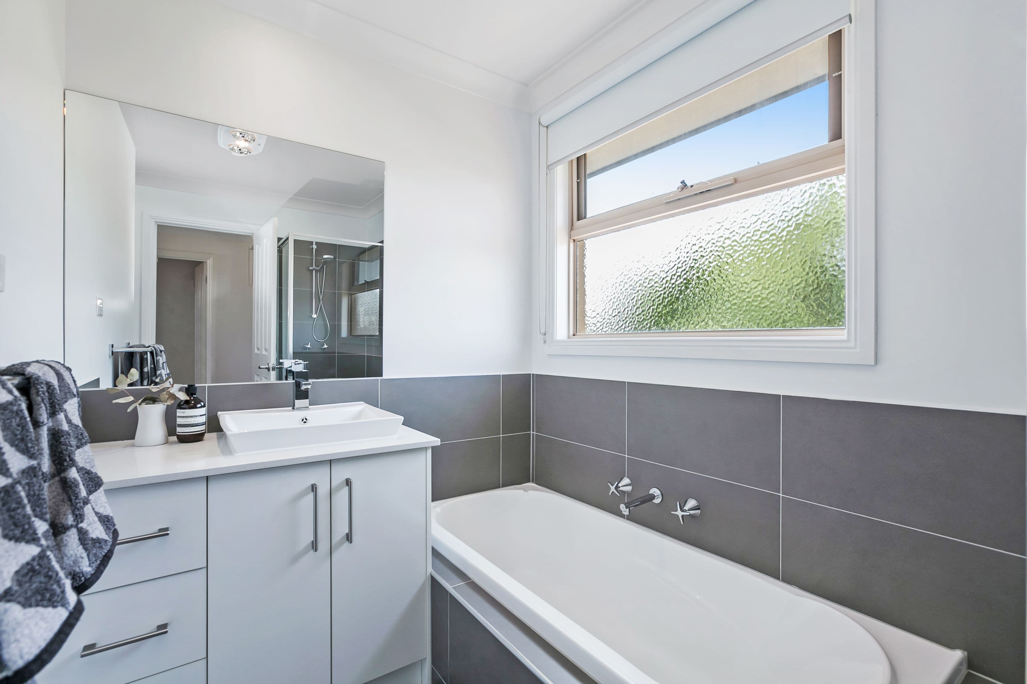 33 Storey Road, Reservoir VIC 3073, Reservoir - Thumbnail 8
