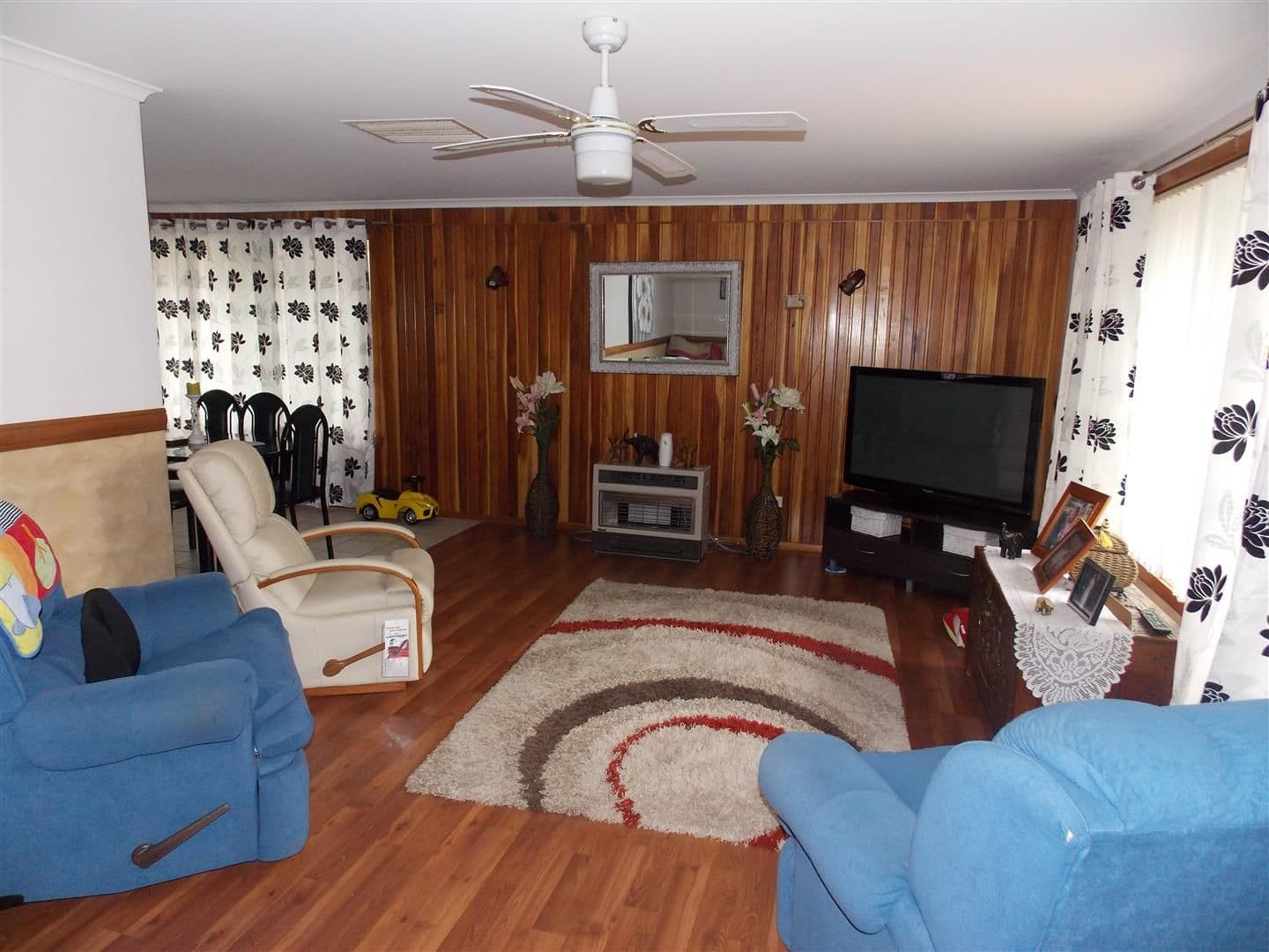 17 Brolgan Road, PARKES NSW 2870, Parkes - Thumbnail 8