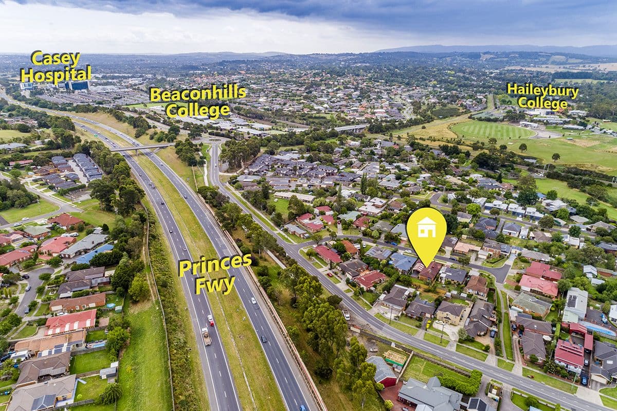 18 Kevin Close, Beaconsfield VIC 3807, Beaconsfield - Thumbnail 3