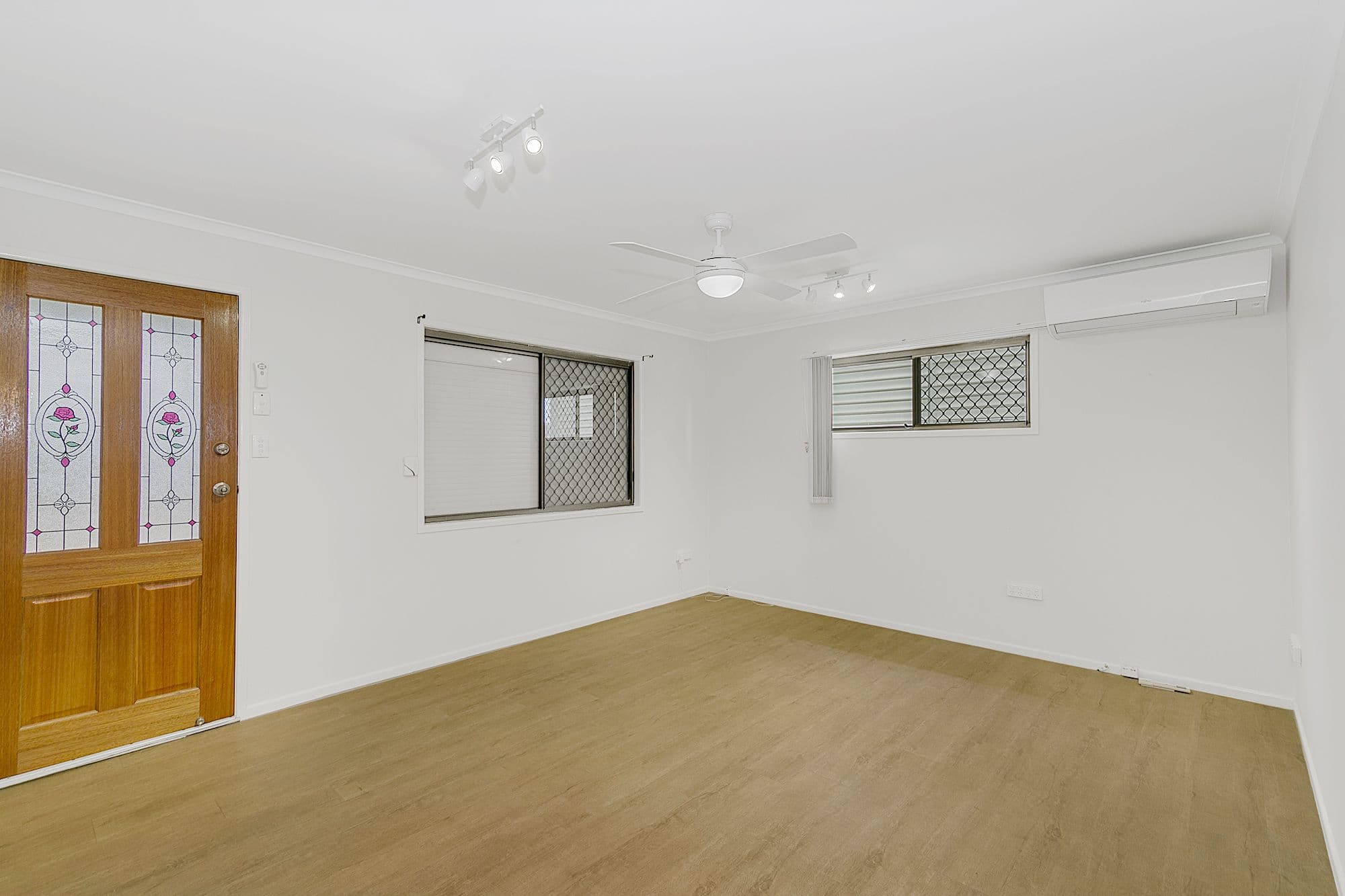 2 Hakari Street, Crestmead QLD 4132, Crestmead - Thumbnail 4