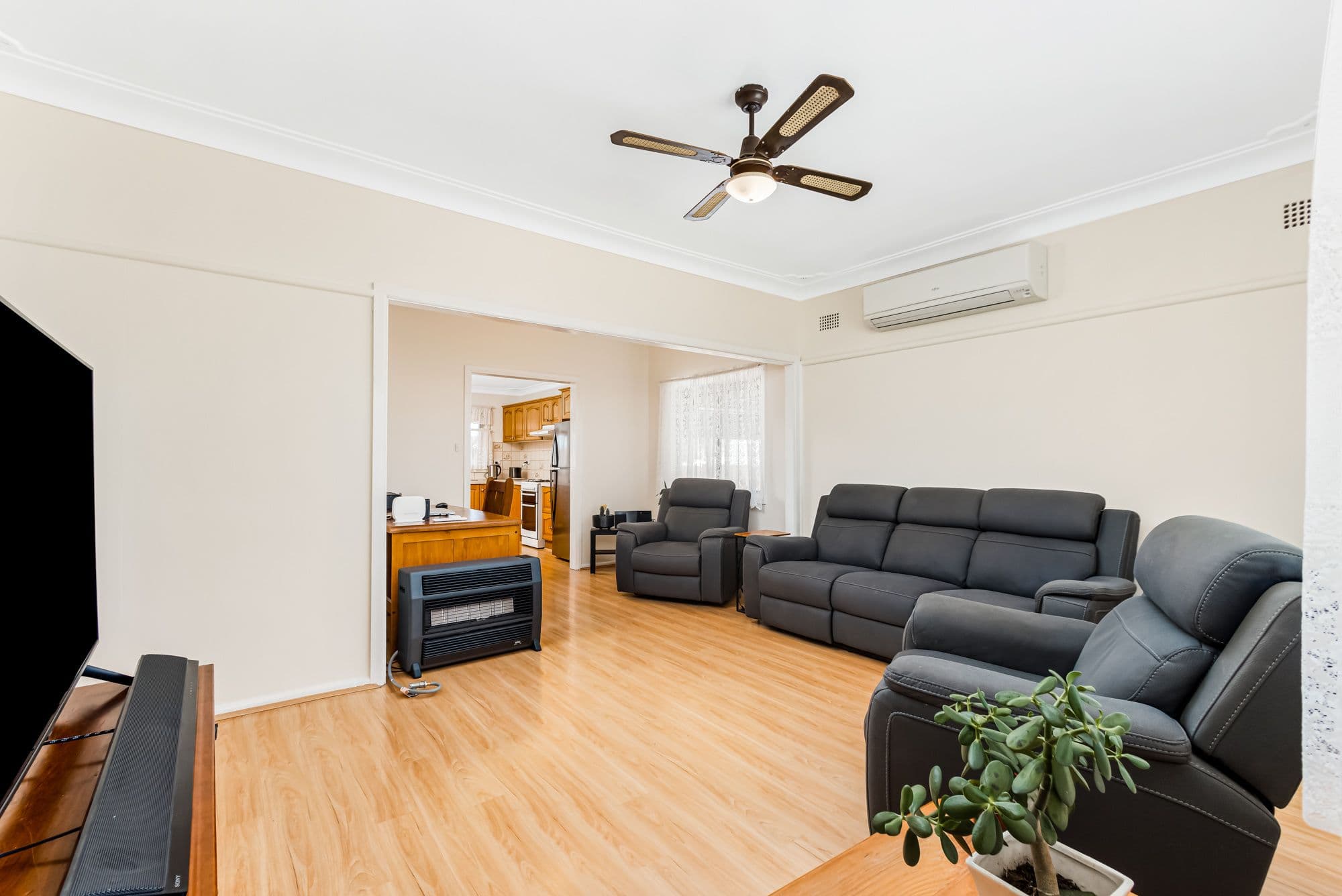 99 Marsden Road, St Marys NSW 2760, St Marys - Thumbnail 3