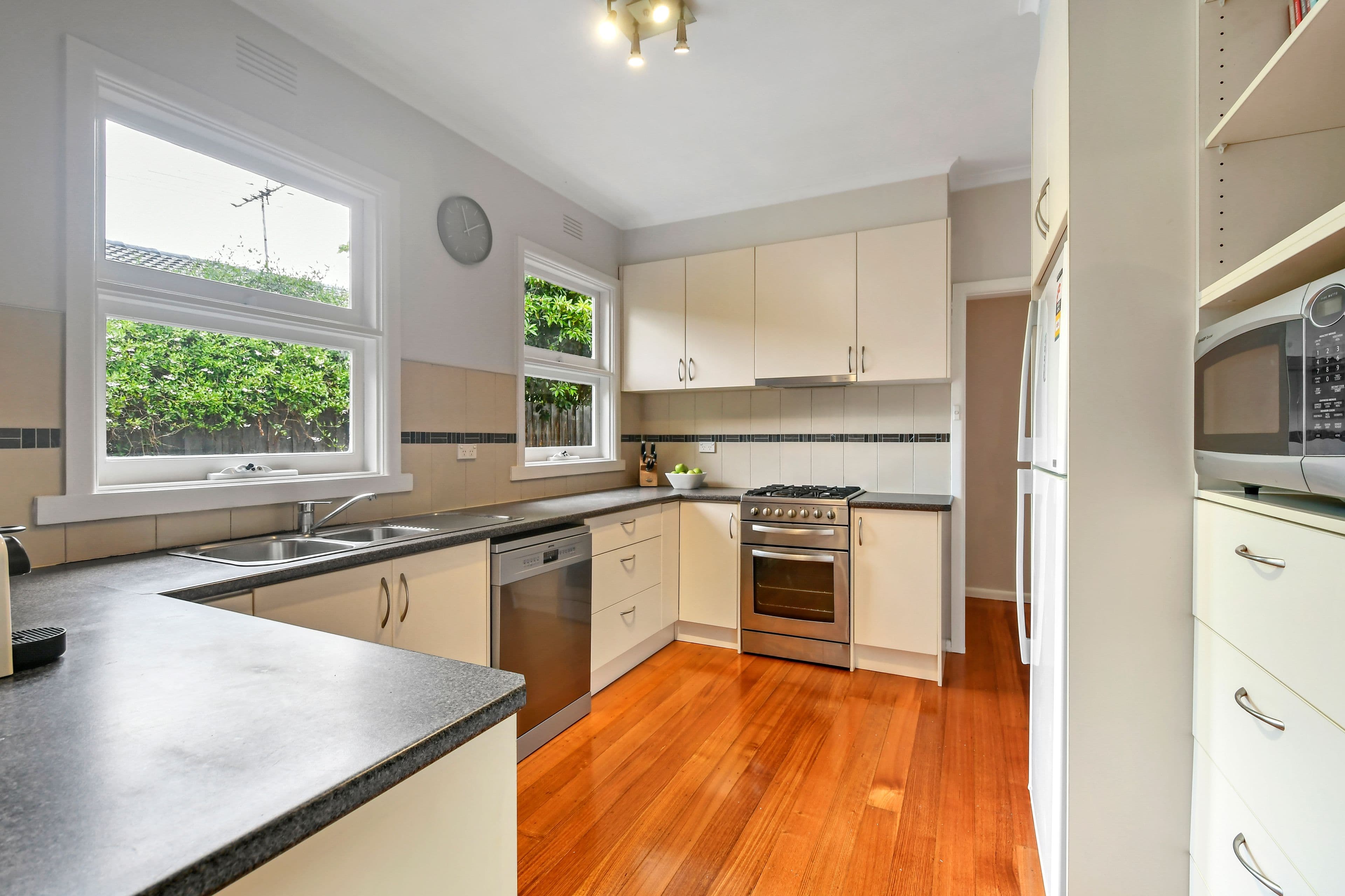 3 Watson Street, Frankston South VIC 3199, Frankston South - Thumbnail 5