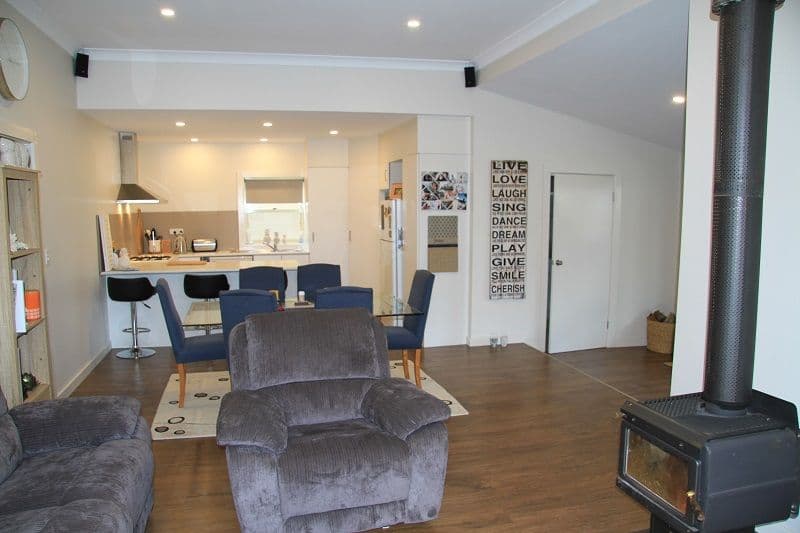 47 Milstead Street, Port Macdonnell SA 5291, Port Macdonnell - Thumbnail 5