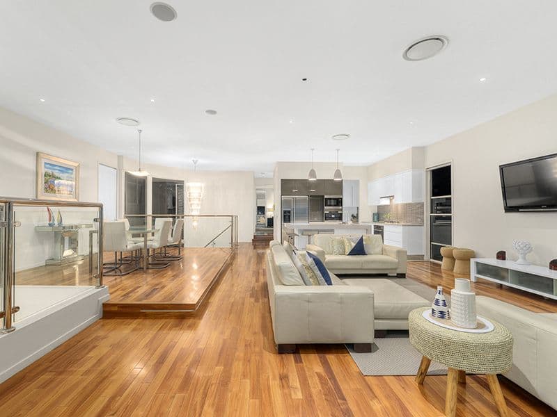 56 Pine Street, Bulimba QLD 4171, Bulimba - Thumbnail 2