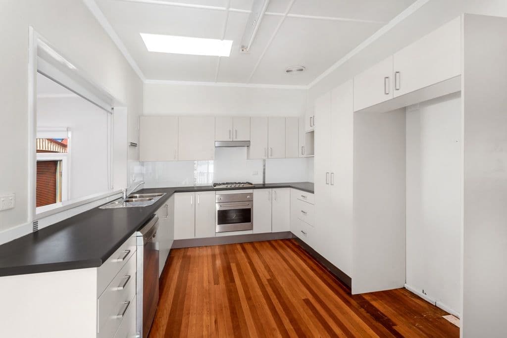 5 Halcyon Street, Wavell Heights QLD 4012, Wavell Heights - Thumbnail 4