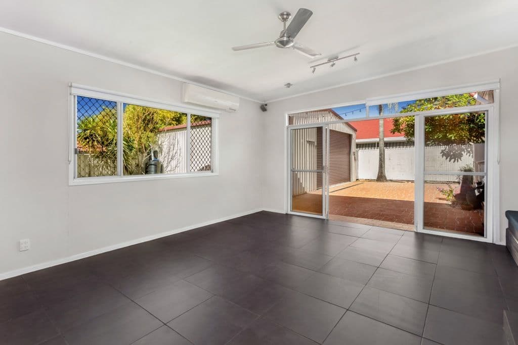 5 Halcyon Street, Wavell Heights QLD 4012, Wavell Heights - Thumbnail 8