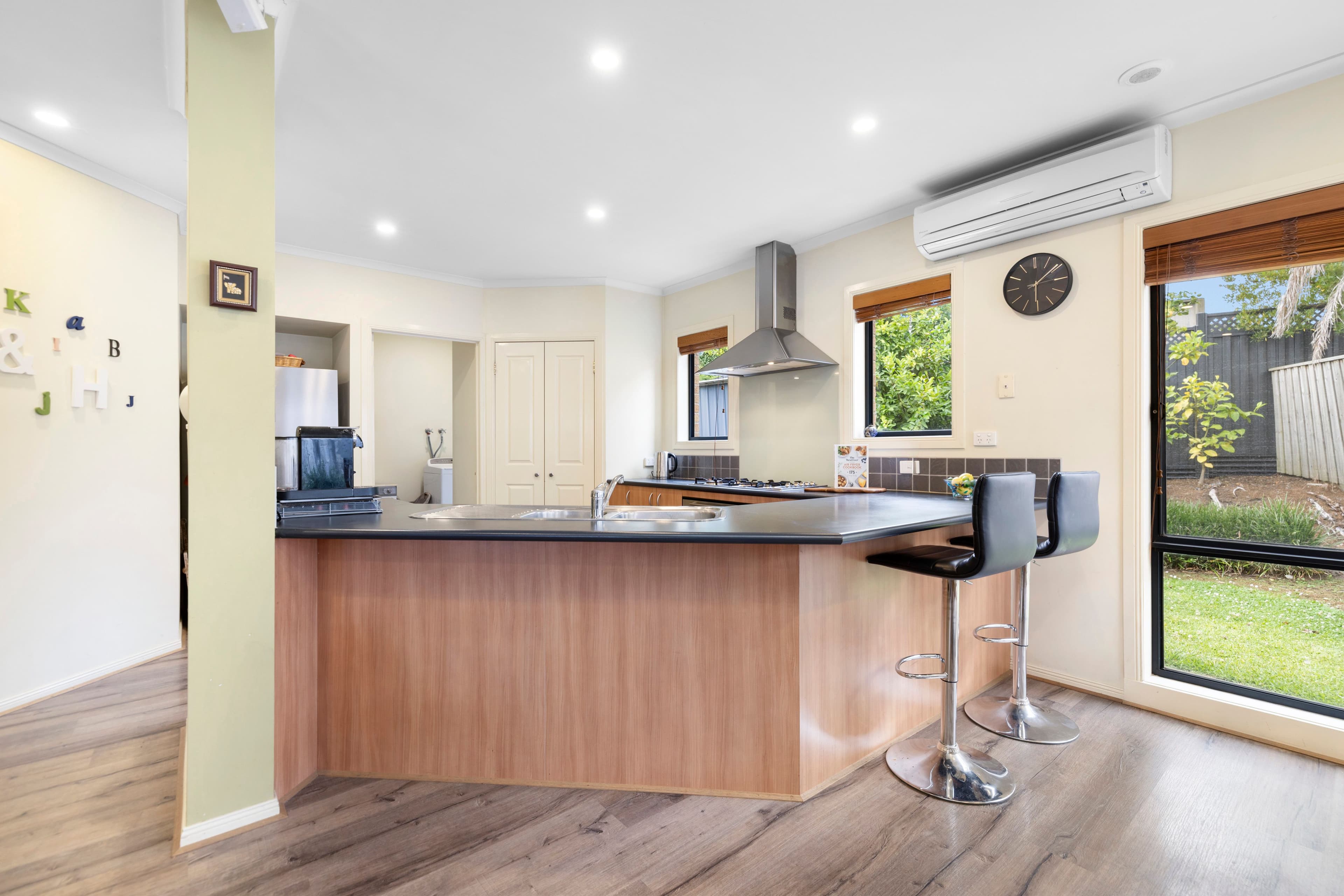 3 Highgate Way, Rowville VIC 3178, Rowville - Thumbnail 5