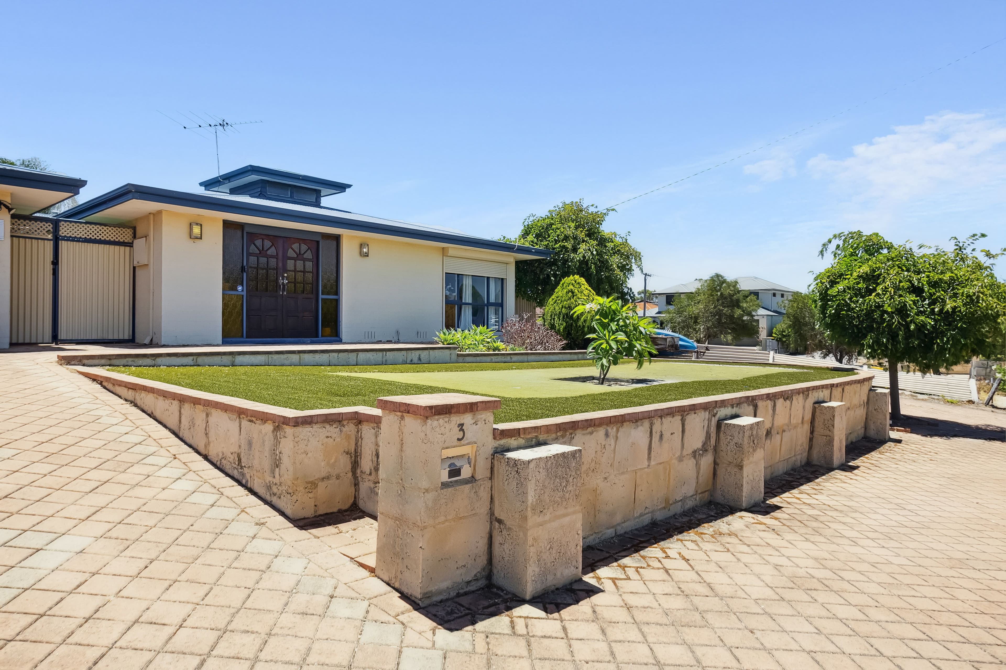 3 Gleddon Way, Hillarys WA 6025, Hillarys - Thumbnail 2