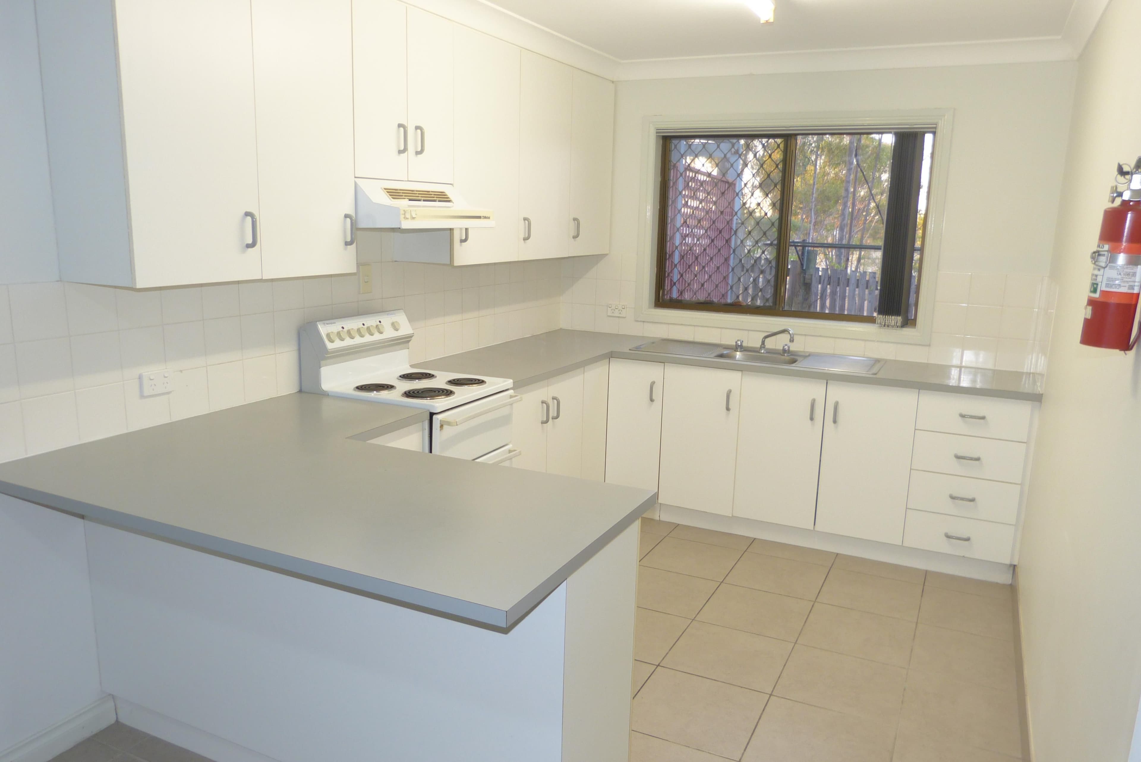 8 Nothling Street, New Auckland QLD 4680, New Auckland - Thumbnail 4