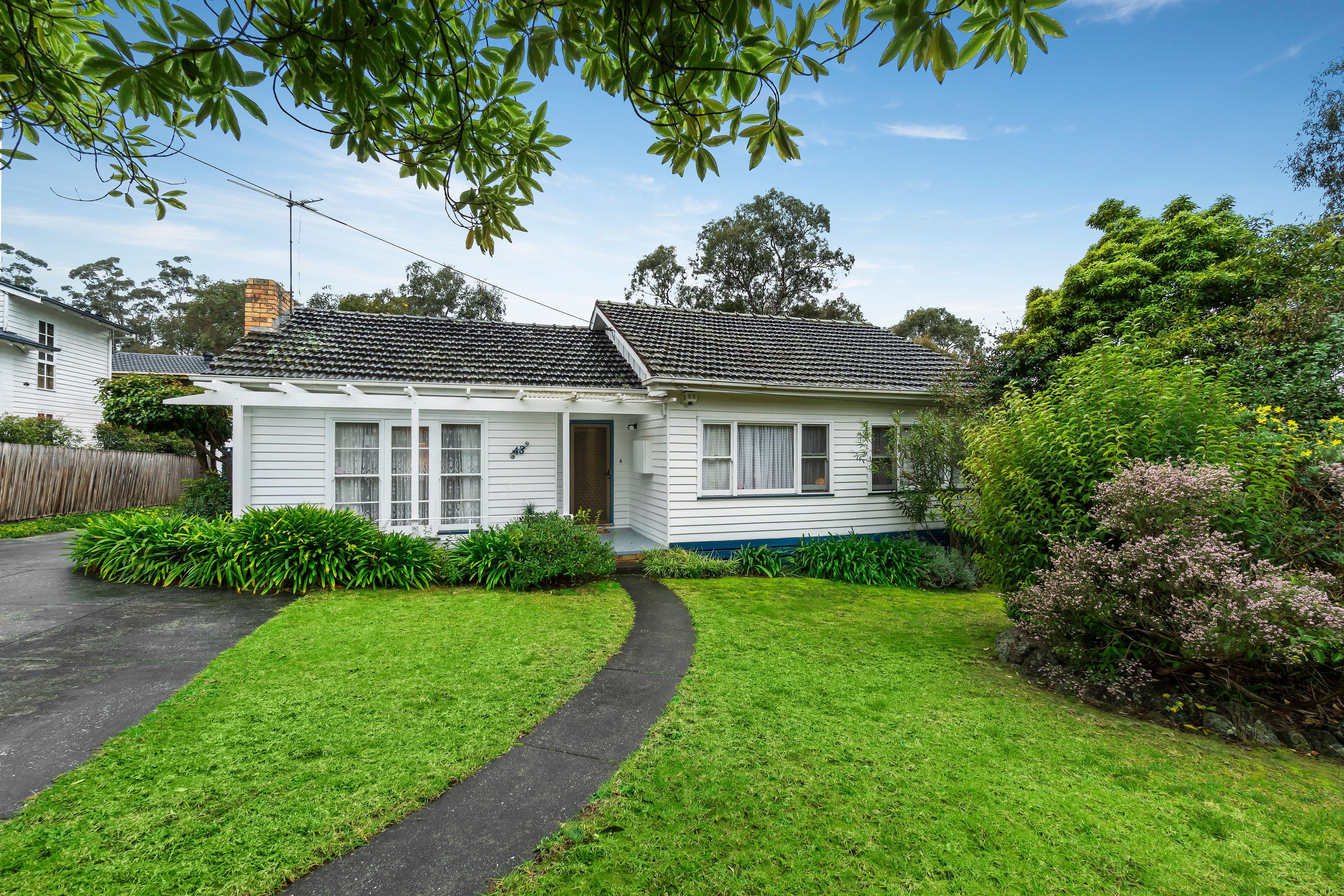 43 Joynt Street, Macleod VIC 3085, Macleod - Image 1