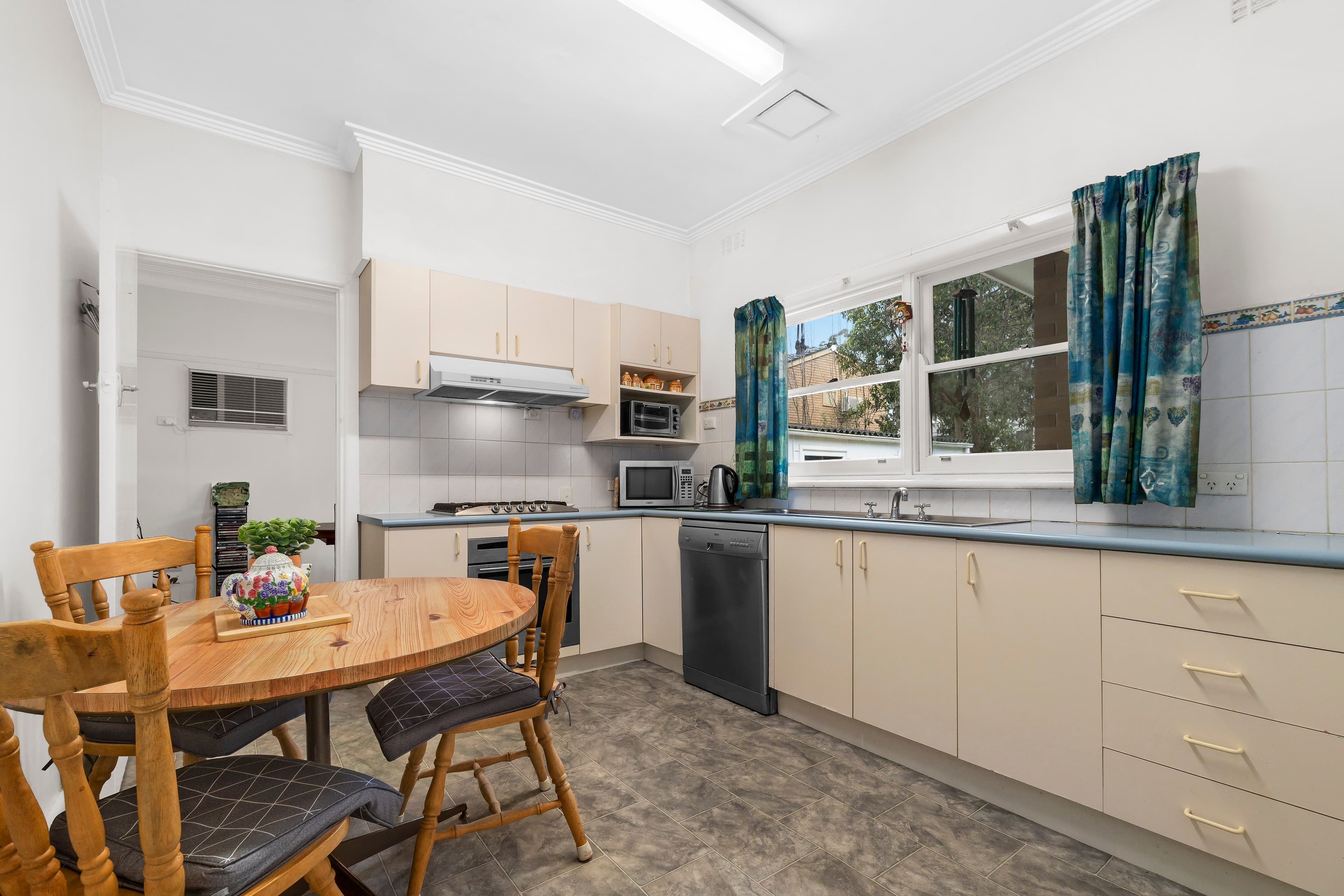 43 Joynt Street, Macleod VIC 3085, Macleod - Thumbnail 5