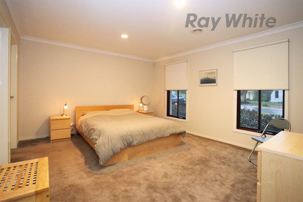 3 Boathouse Place, POINT COOK VIC 3030, Point Cook - Thumbnail 2