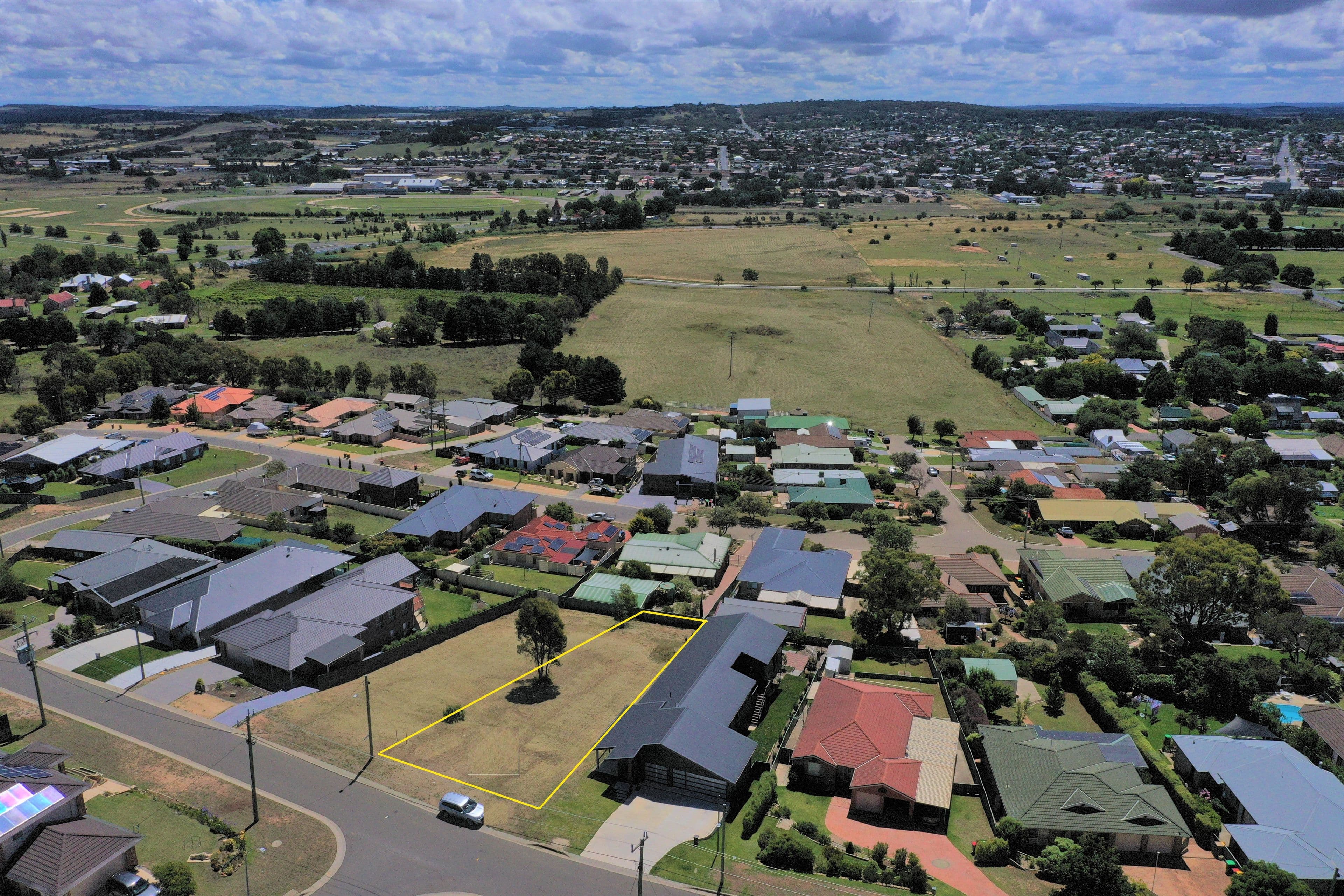 14 Melliodora Drive, Goulburn NSW 2580, Goulburn - Image 1