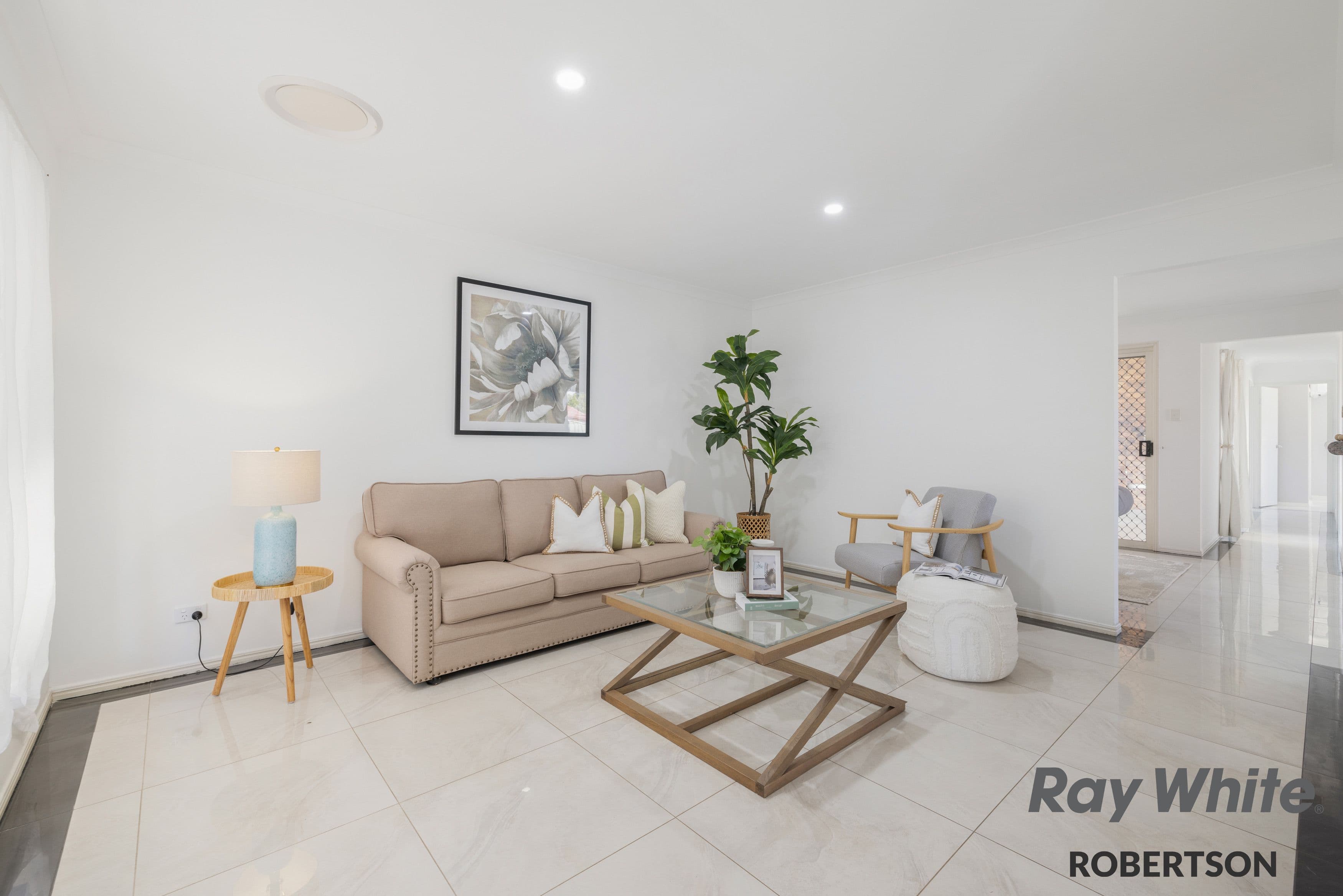 54 Maynard Place, Runcorn QLD 4113, Runcorn - Thumbnail 3