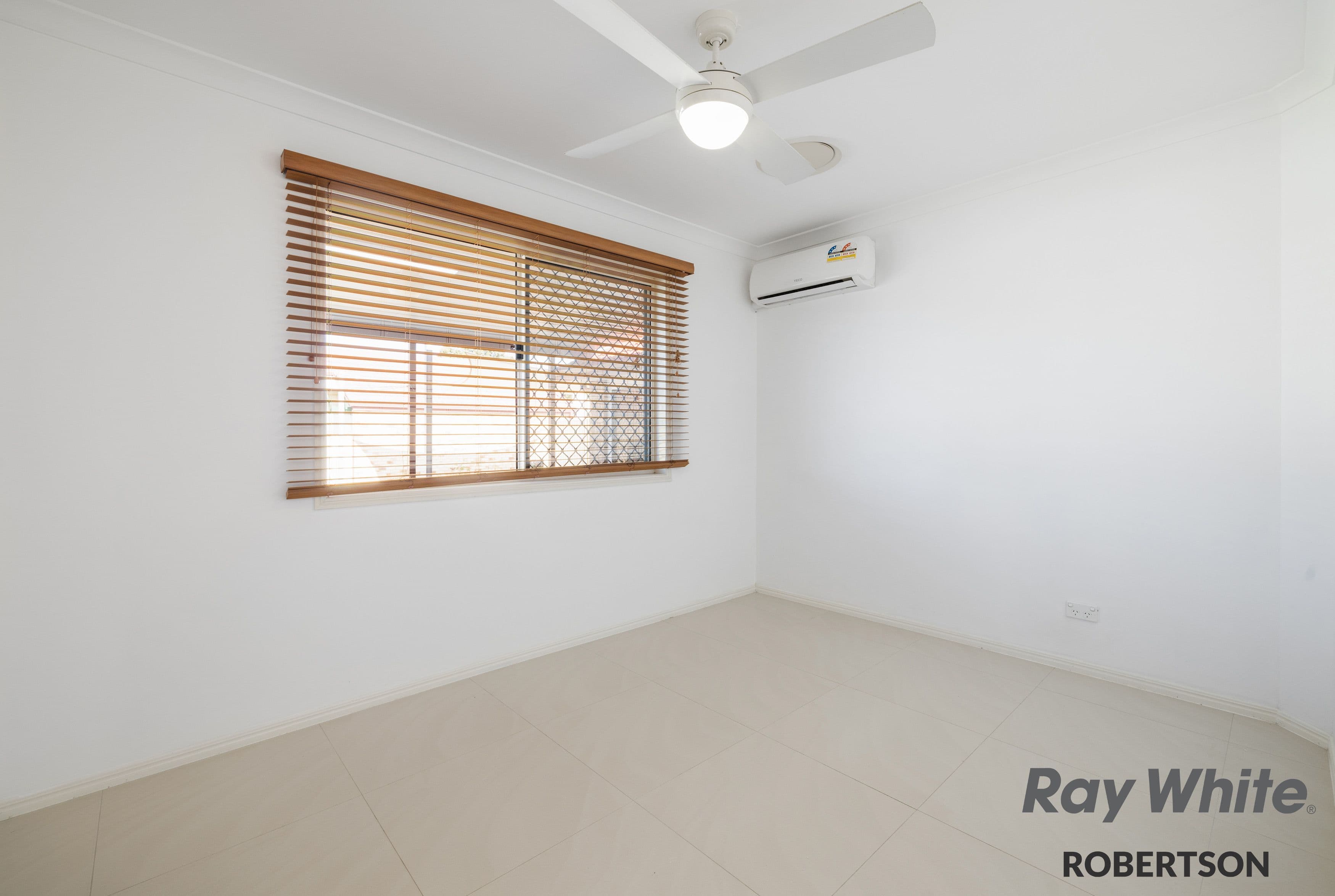 54 Maynard Place, Runcorn QLD 4113, Runcorn - Thumbnail 8